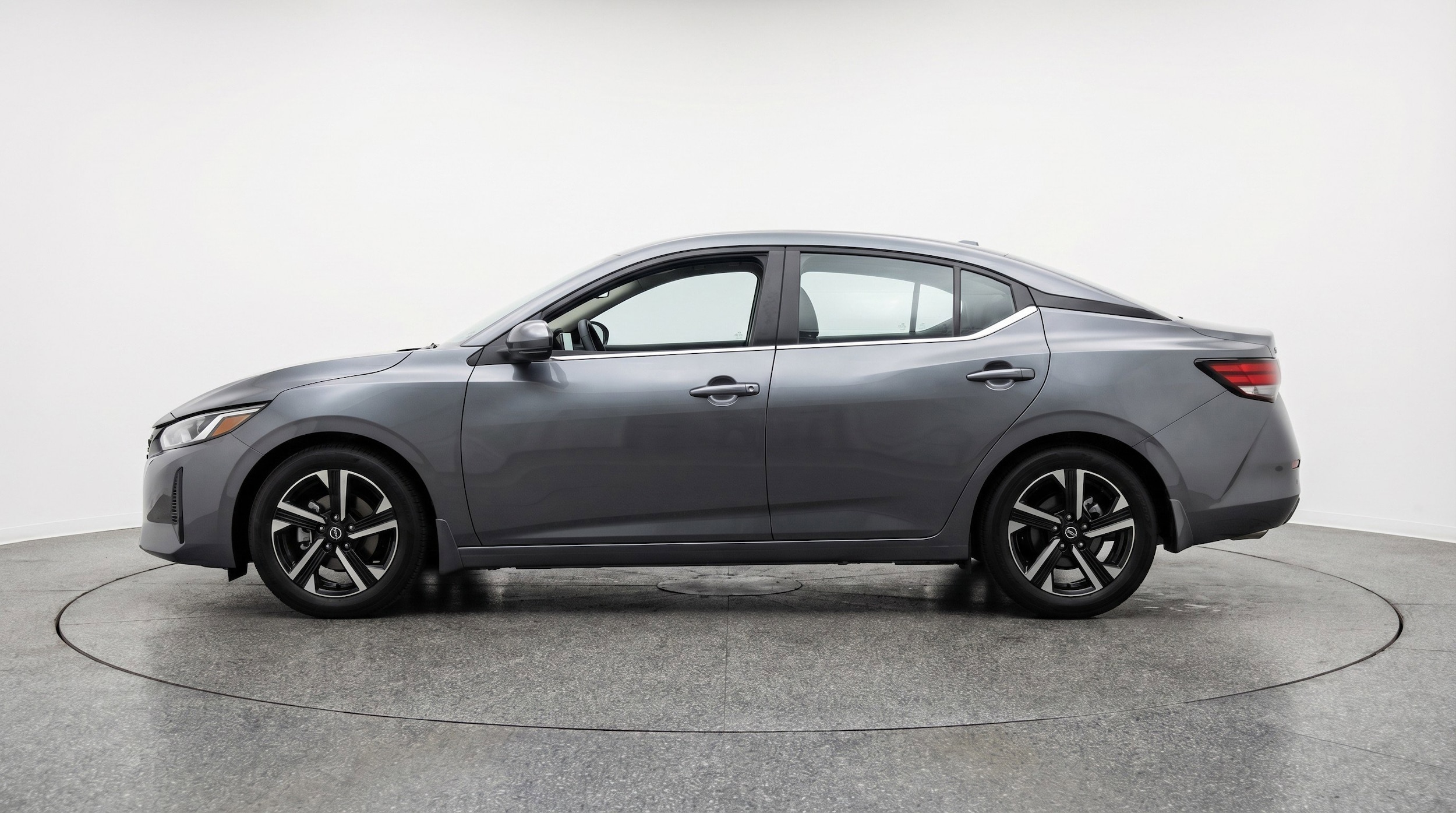 Thumbnail: 2025 Nissan Sentra - 5