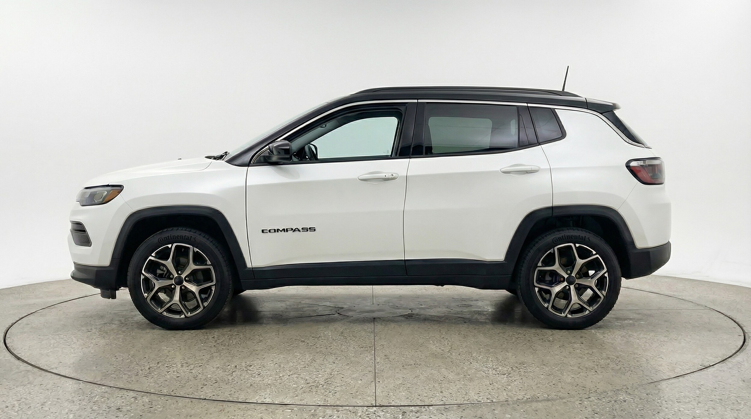 Thumbnail: 2025 Jeep Compass - 4