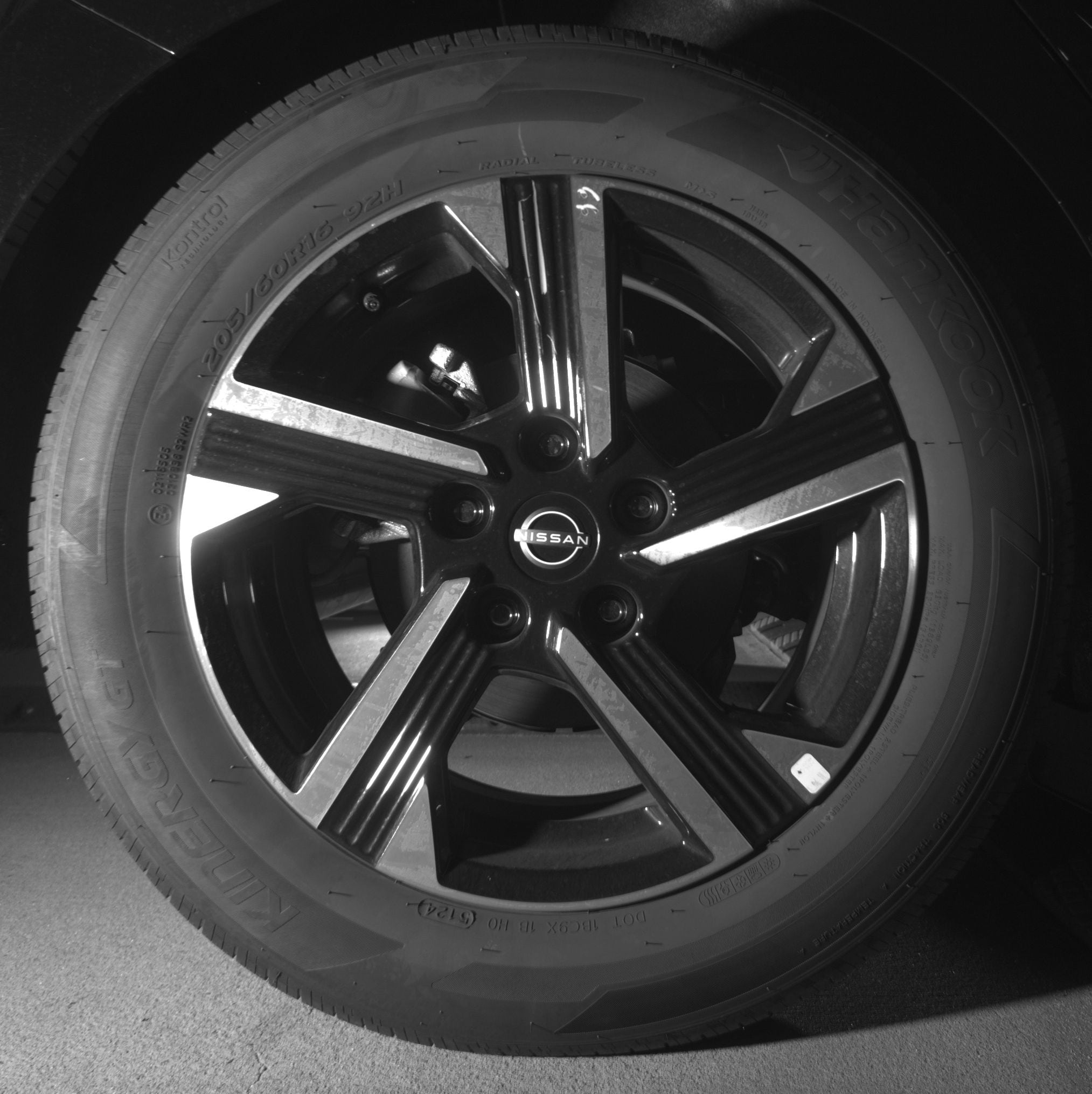 Thumbnail: 2025 Nissan Sentra - 12