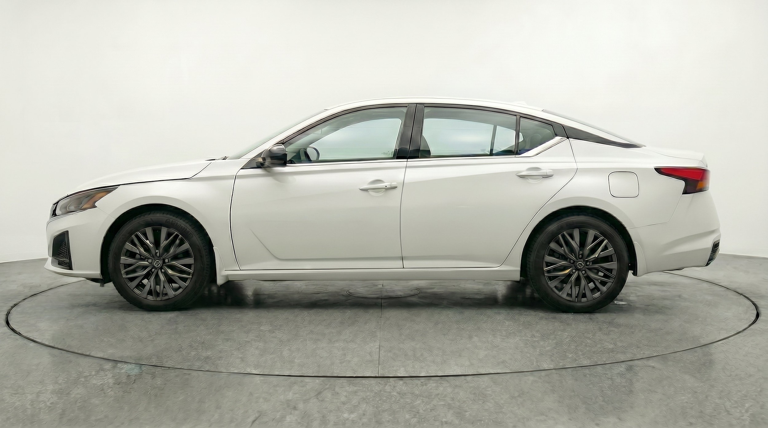 Thumbnail: 2026 Nissan Altima - 5