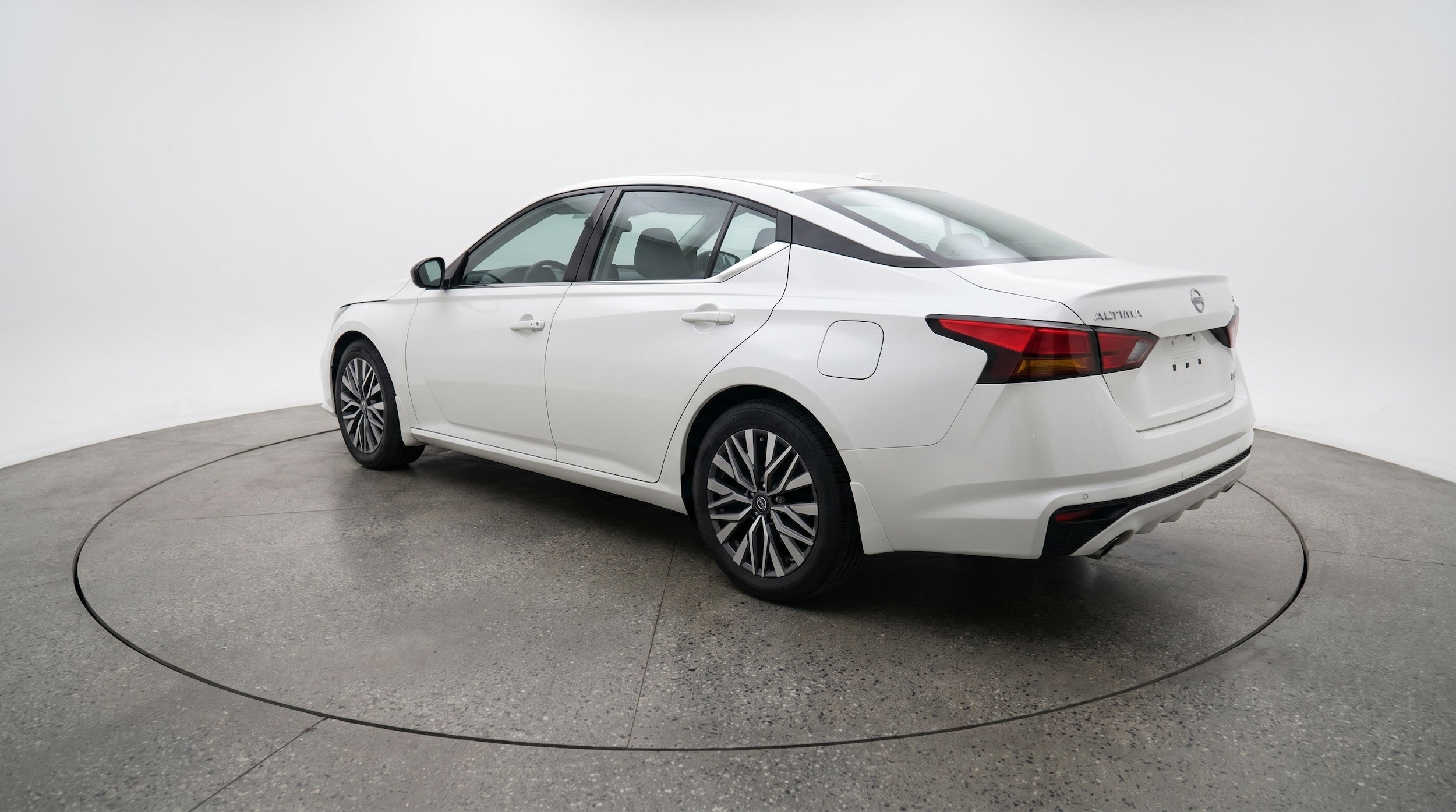 Thumbnail: 2025 Nissan Altima - 6