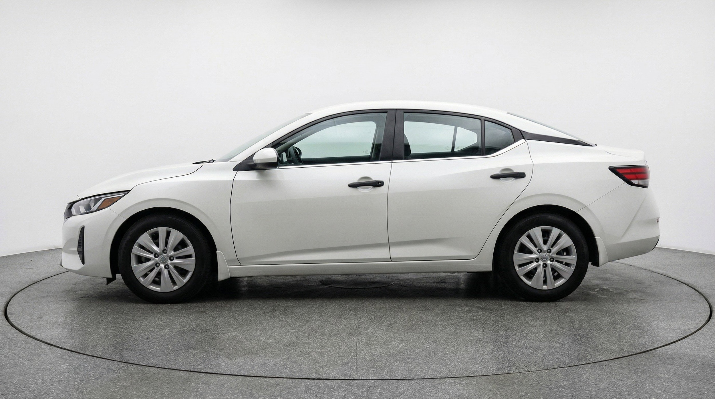 Thumbnail: 2025 Nissan Sentra - 5