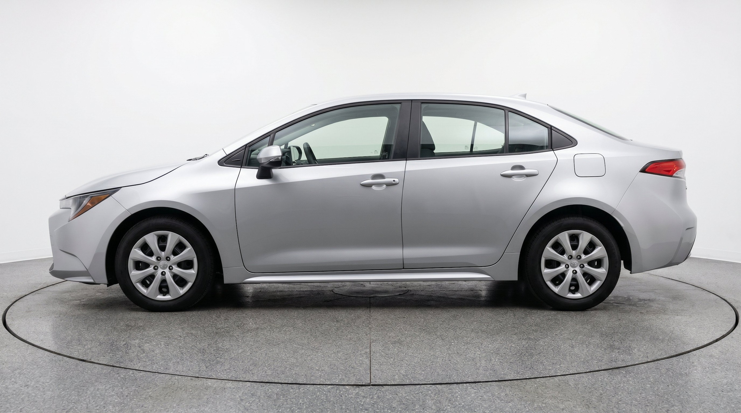 Thumbnail: 2025 Toyota Corolla - 5