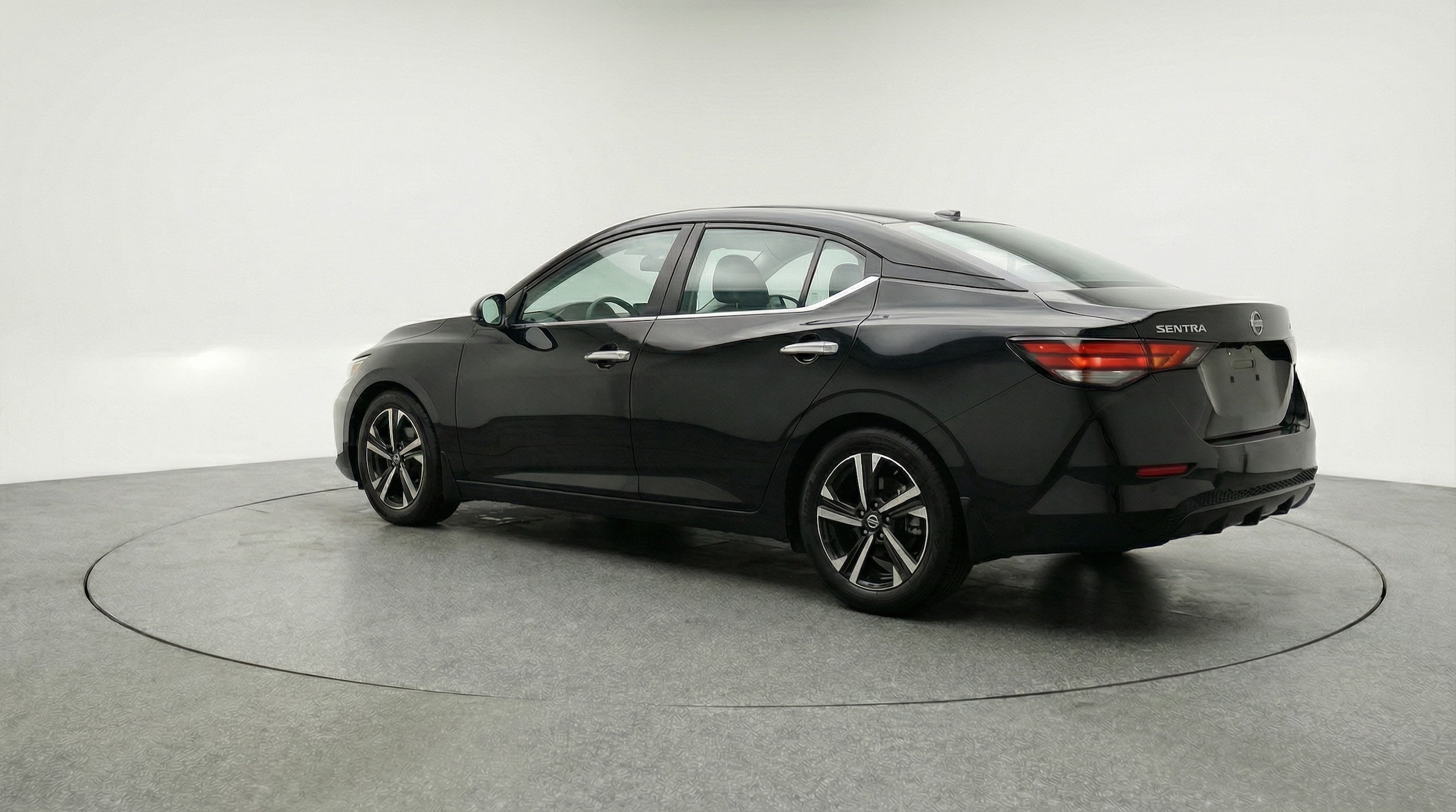 Thumbnail: 2025 Nissan Sentra - 5