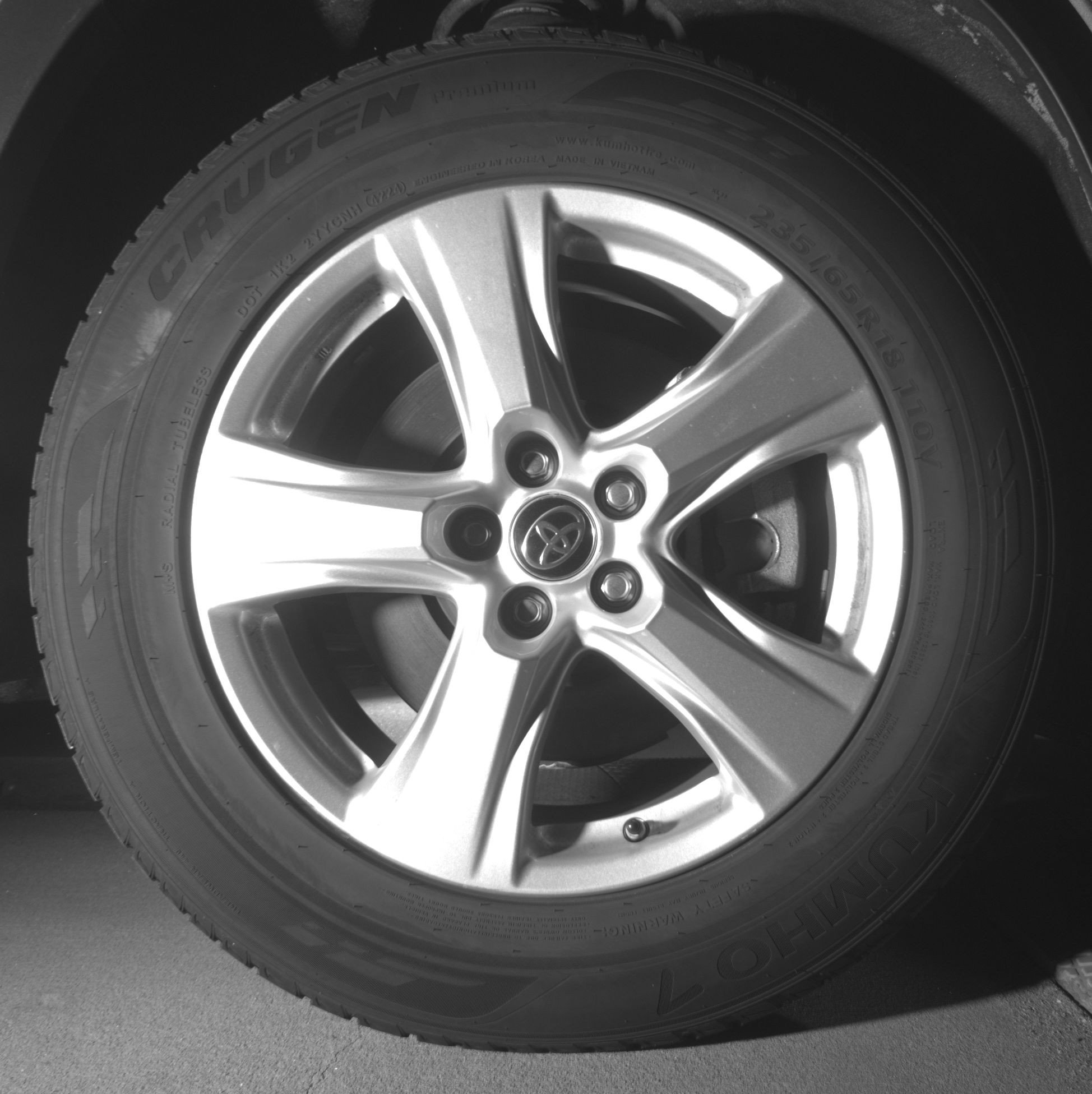 Thumbnail: 2025 Toyota Highlander - 13