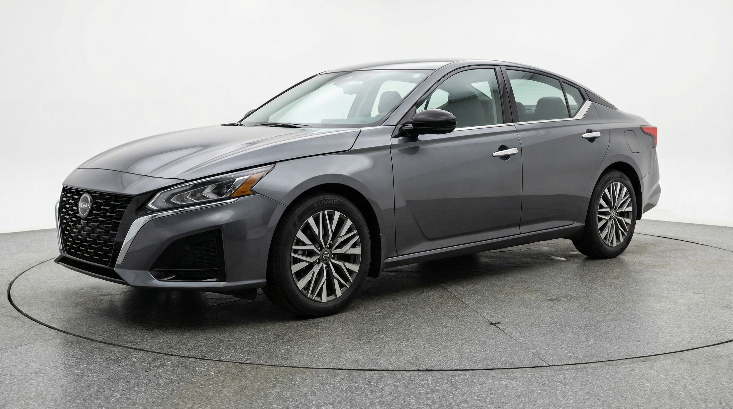 Thumbnail: 2025 Nissan Altima - 3