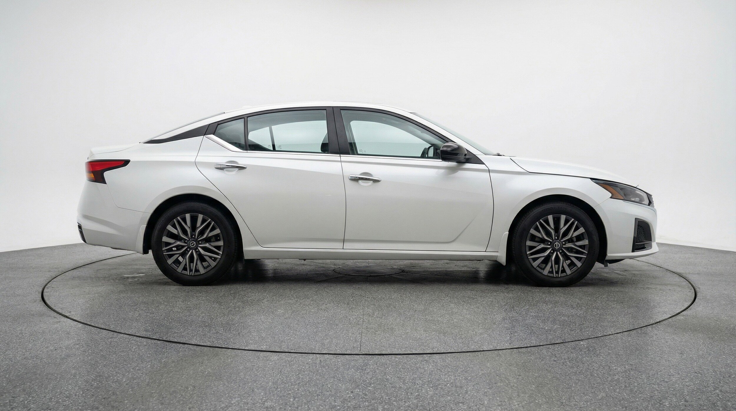 Thumbnail: 2025 Nissan Altima - 11