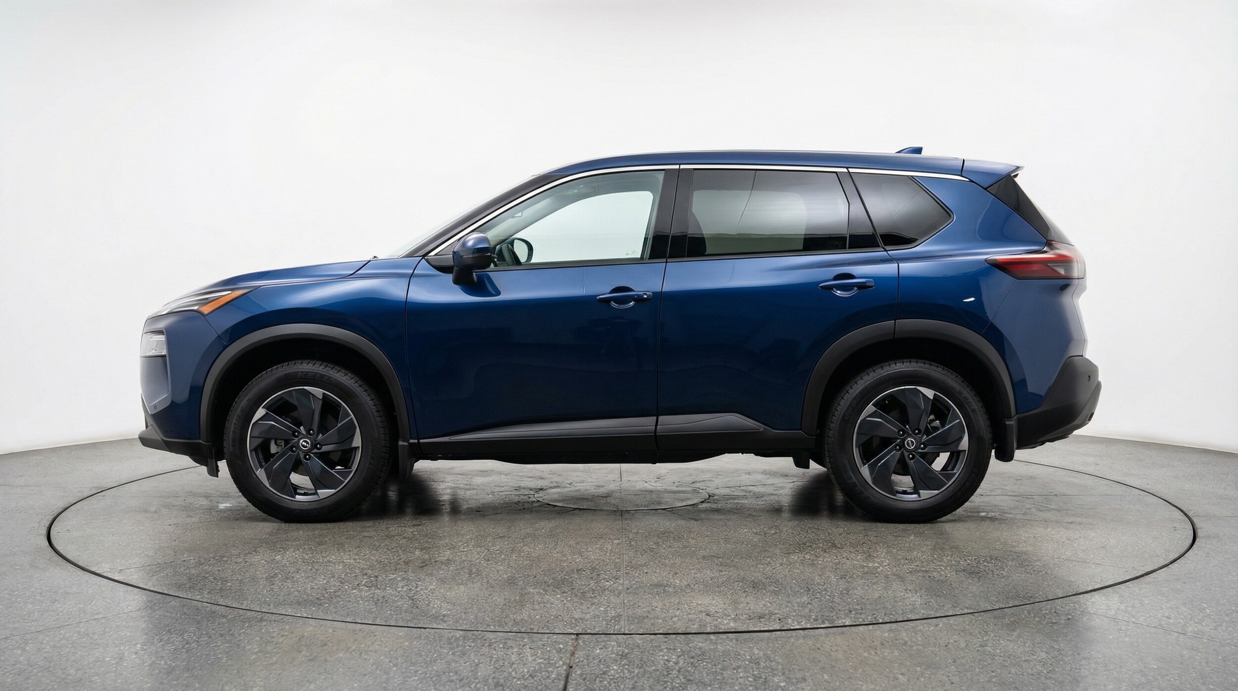 Thumbnail: 2025 Nissan Rogue - 4