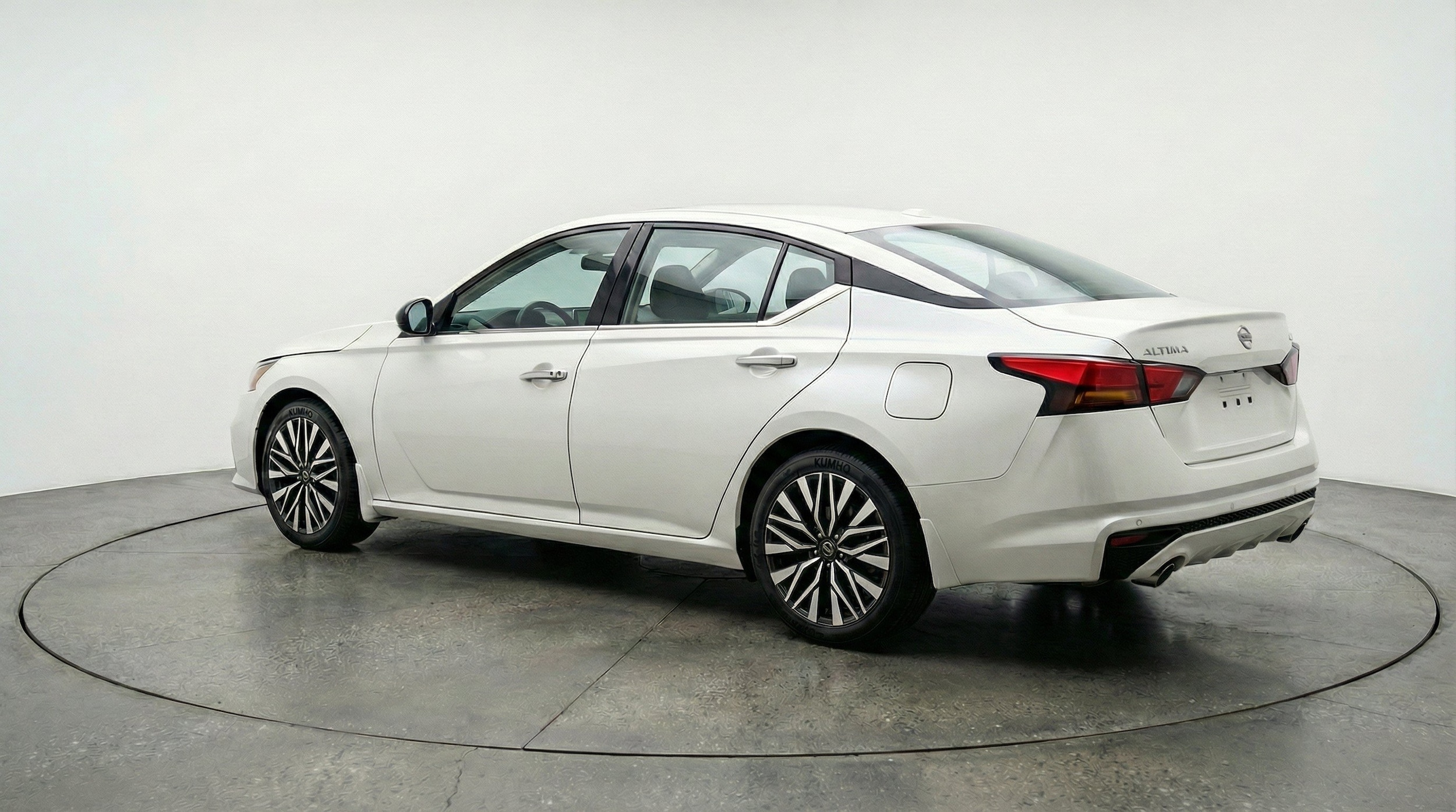 Thumbnail: 2025 Nissan Altima - 6