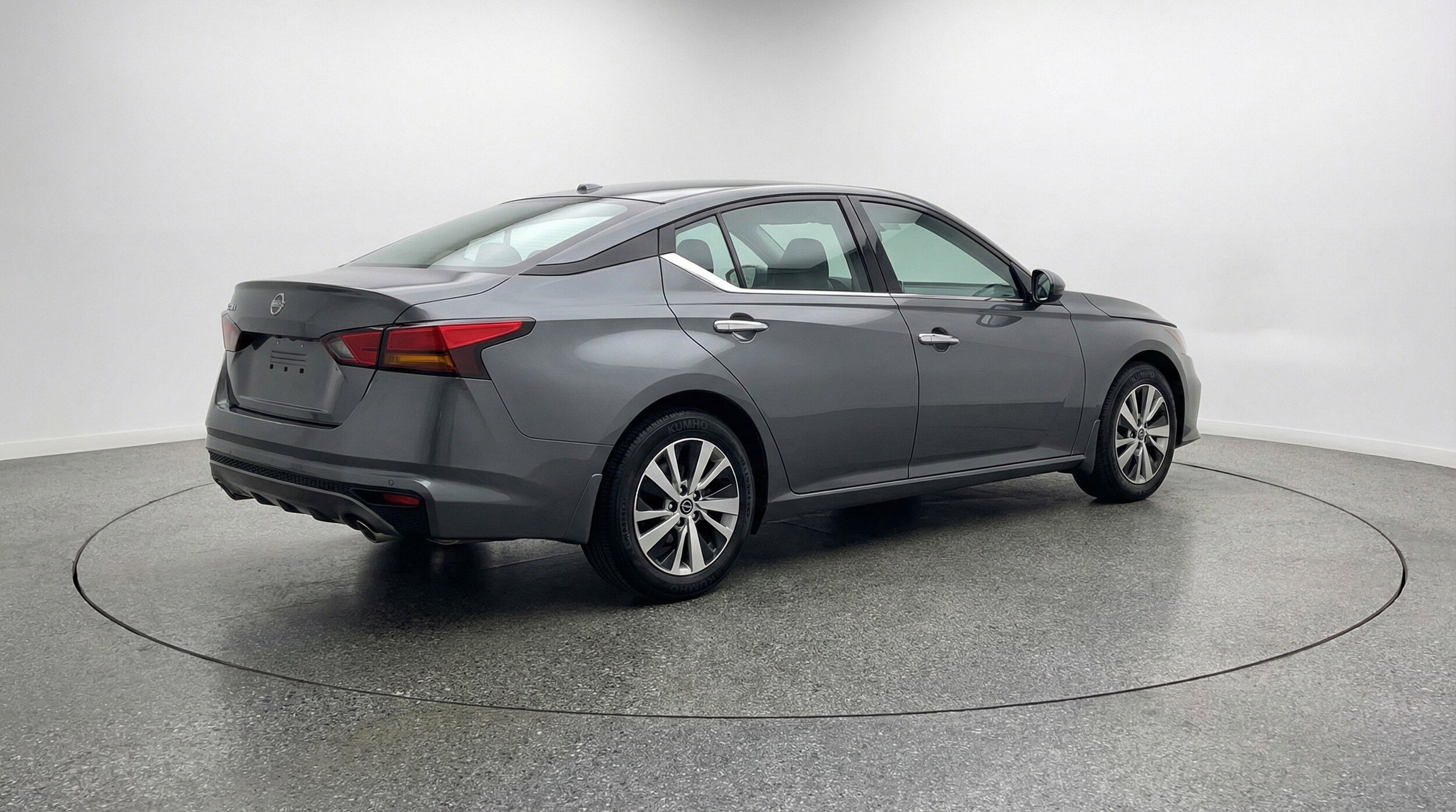Thumbnail: 2025 Nissan Altima - 9