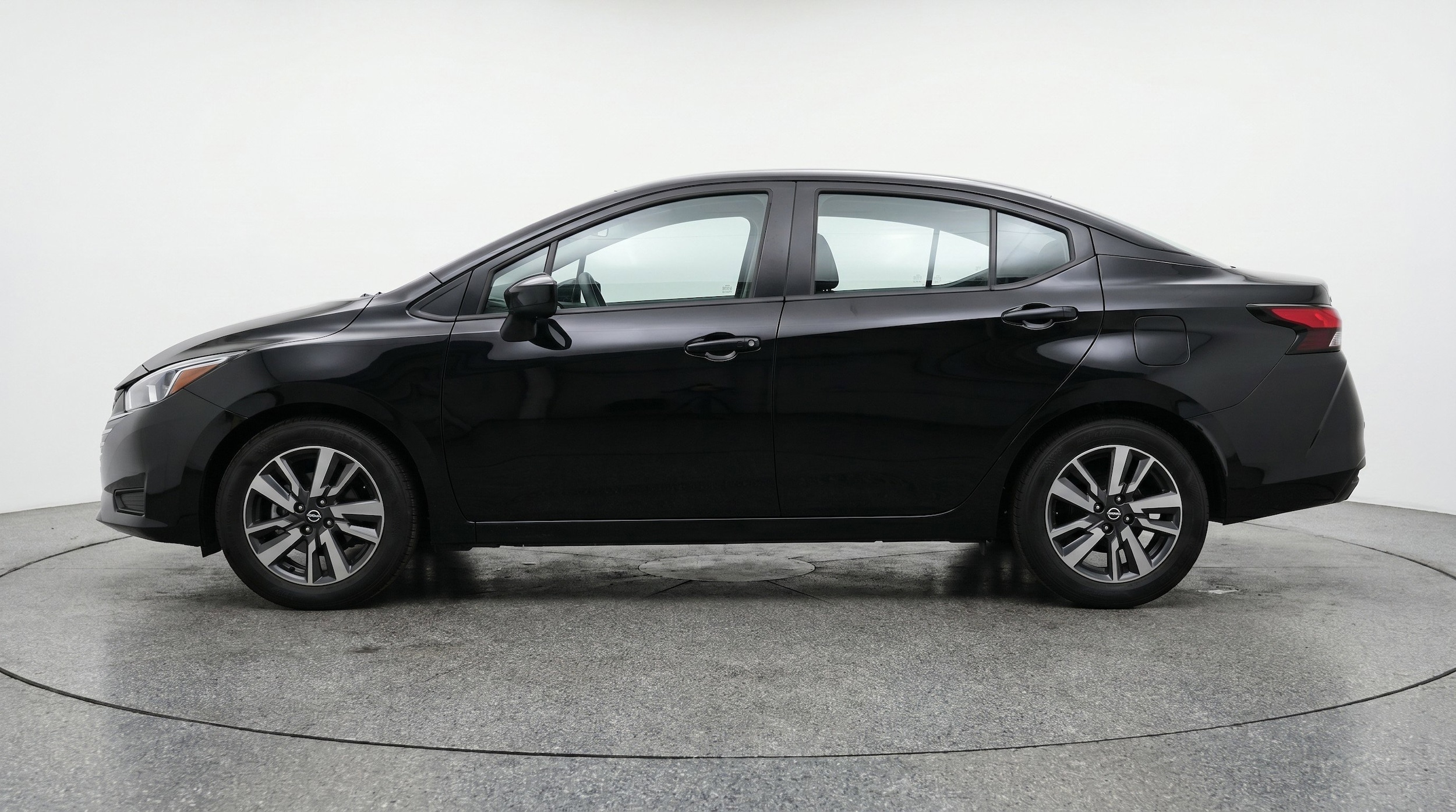 Thumbnail: 2025 Nissan Versa - 5