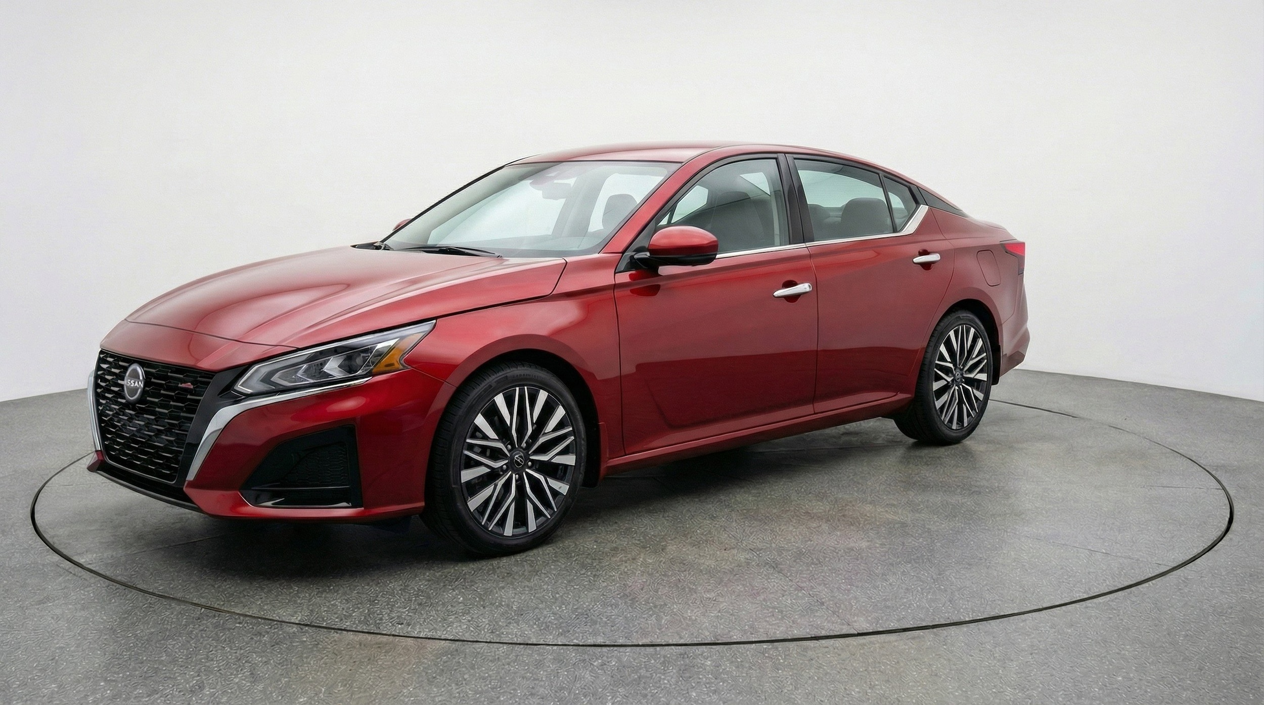 Thumbnail: 2025 Nissan Altima - 3