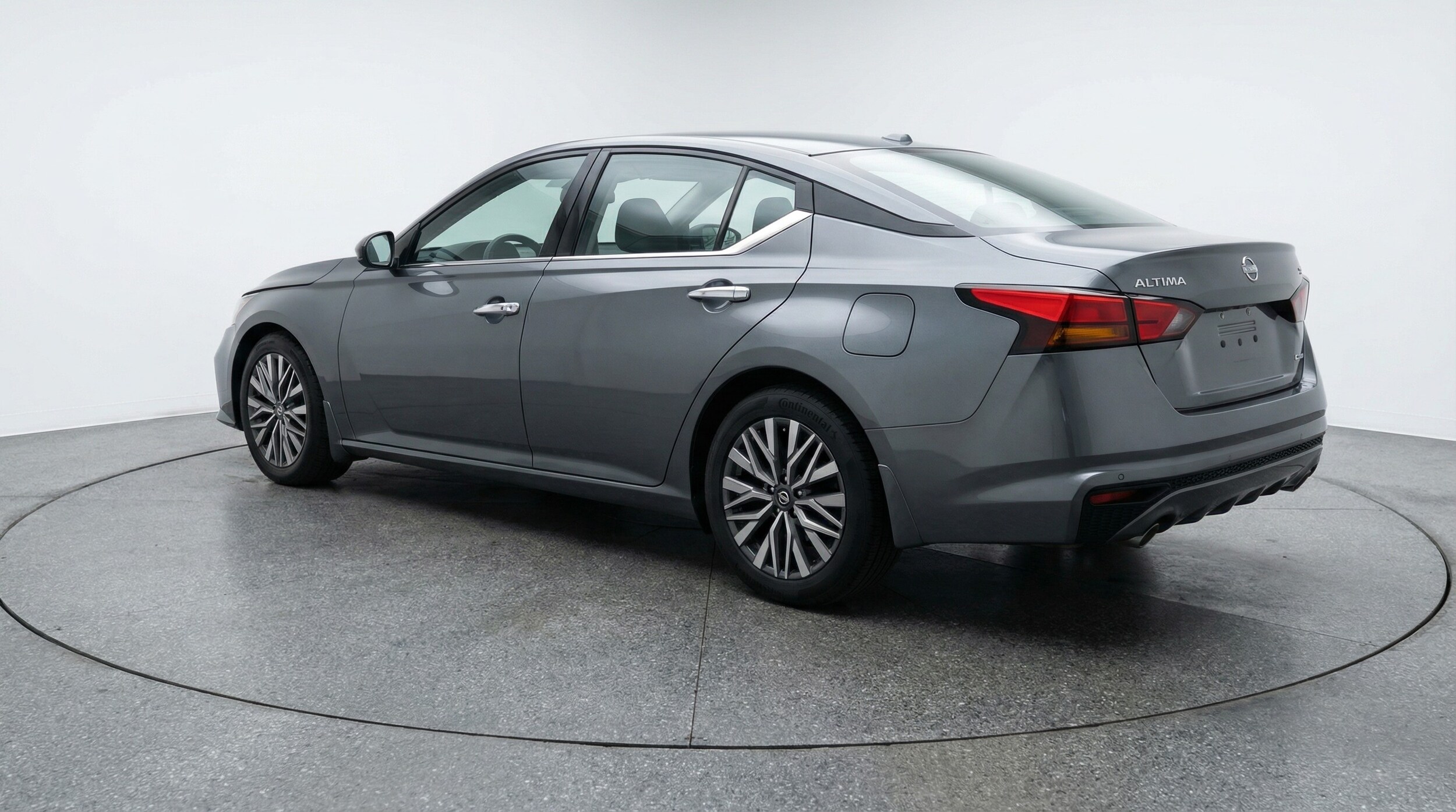 Thumbnail: 2025 Nissan Altima - 5