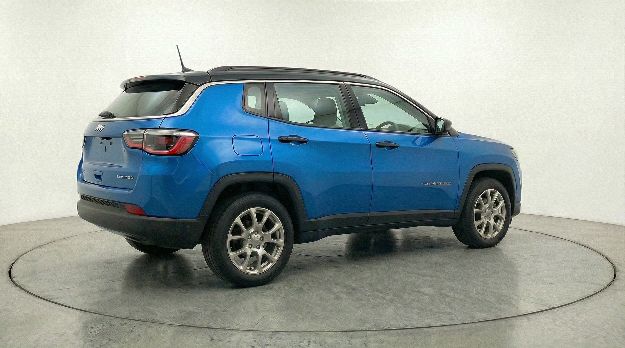 Thumbnail: 2025 Jeep Compass - 9