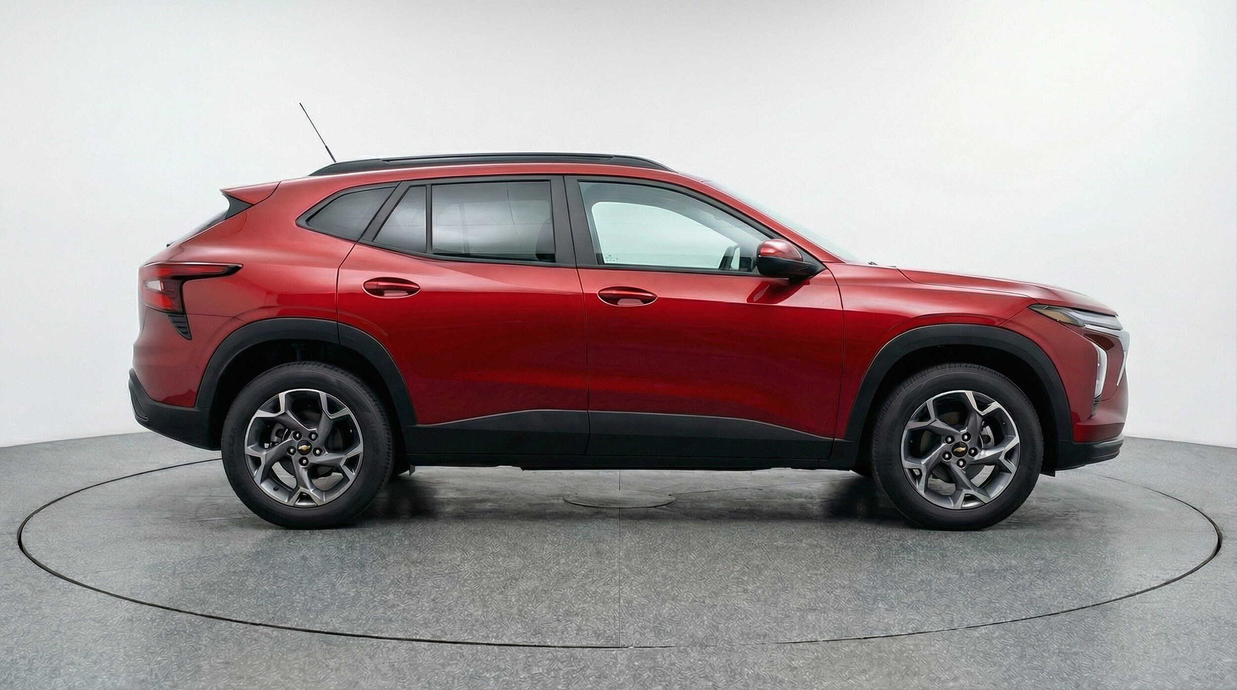 Thumbnail: 2025 Chevrolet Trax - 11