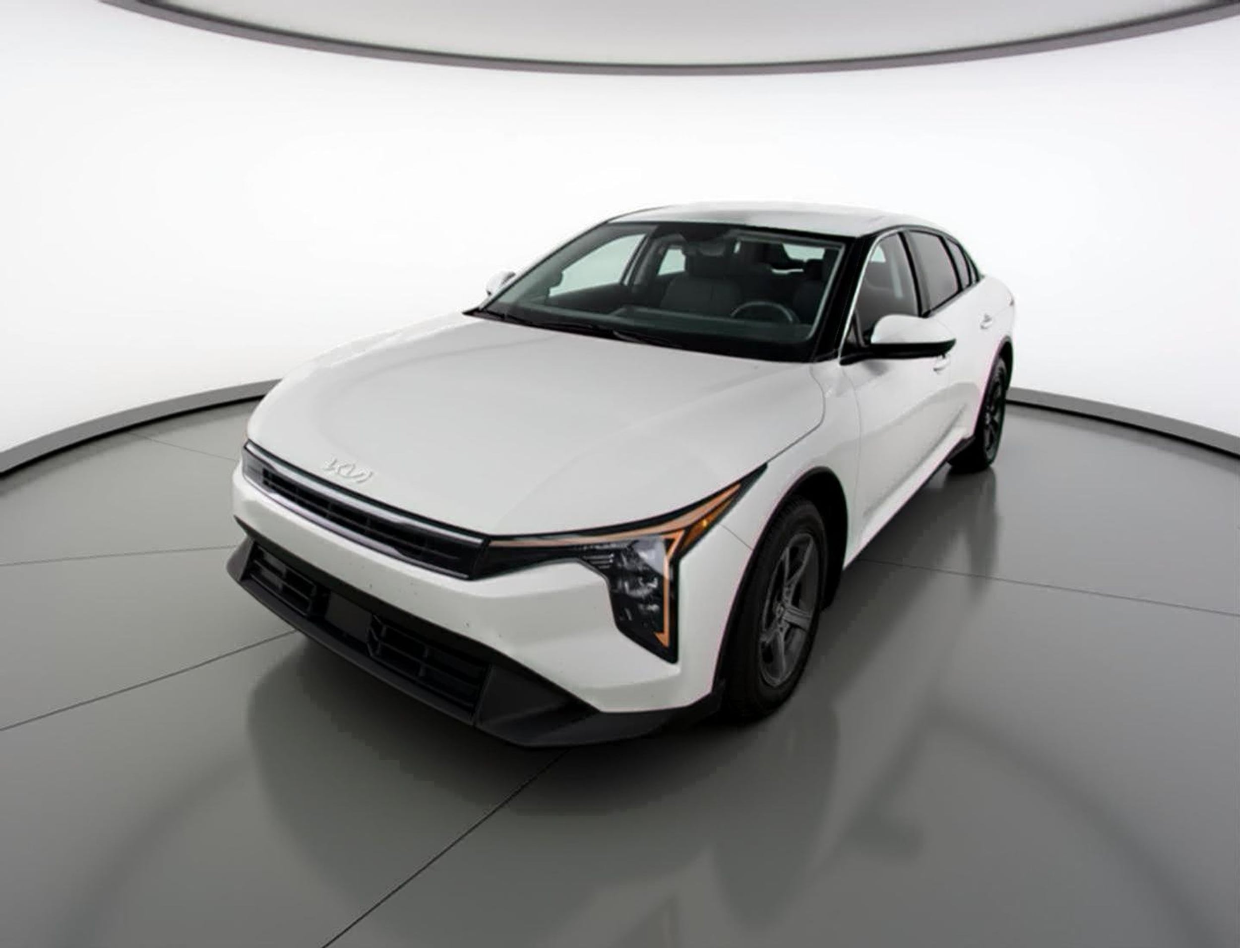 Thumbnail: 2025 Kia K4 - 3