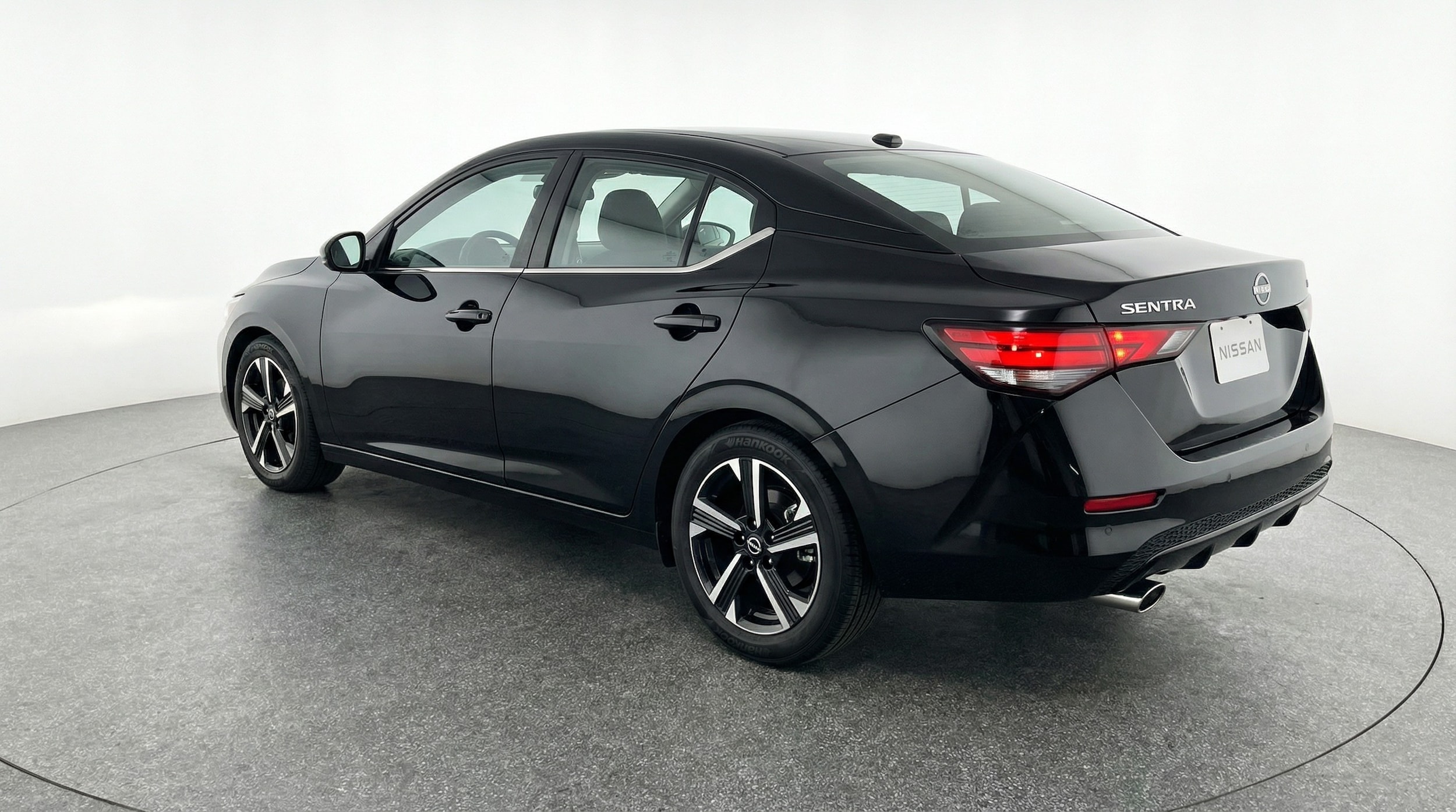 Thumbnail: 2025 Nissan Sentra - 5