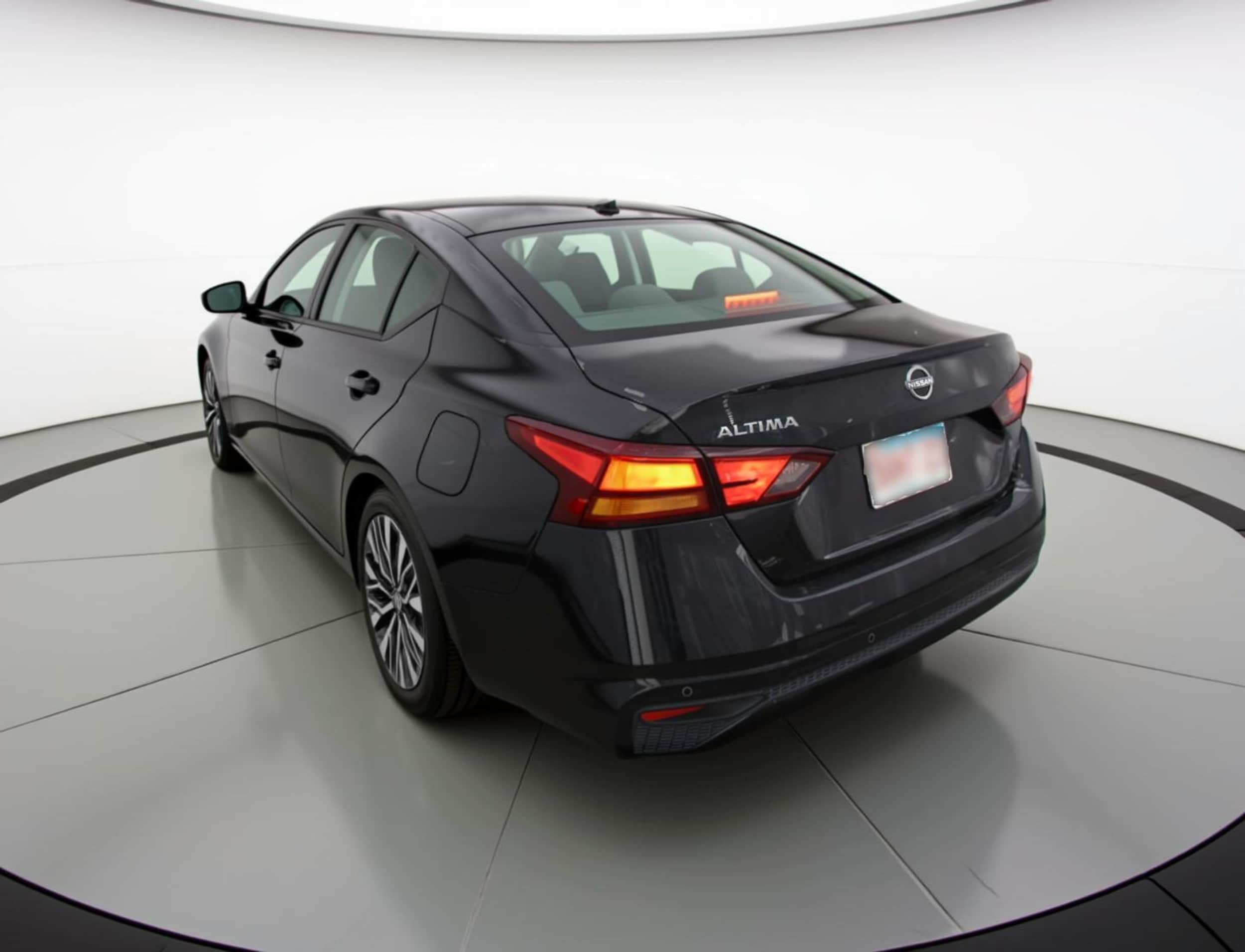 Thumbnail: 2025 Nissan Altima - 5