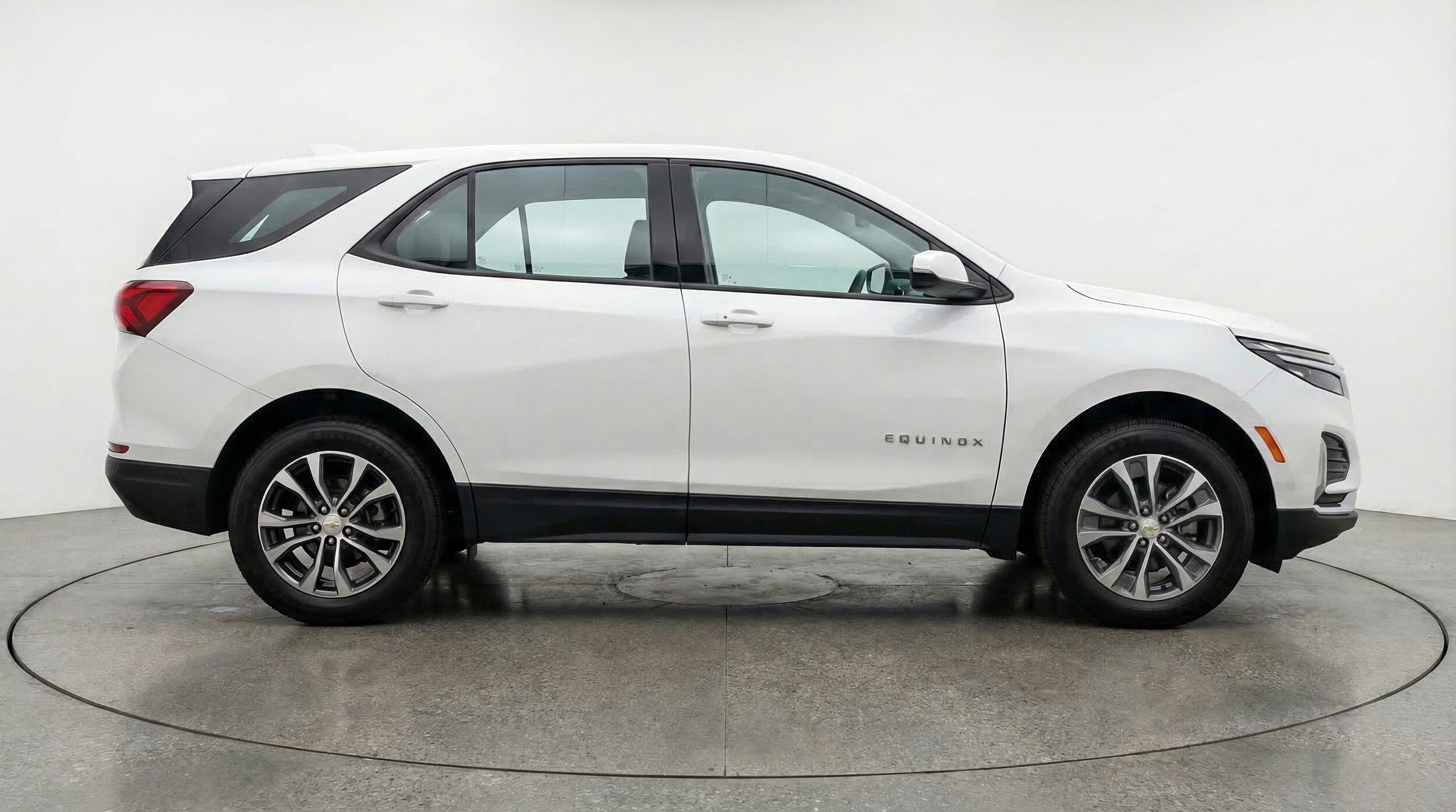 Thumbnail: 2025 Chevrolet Equinox - 11