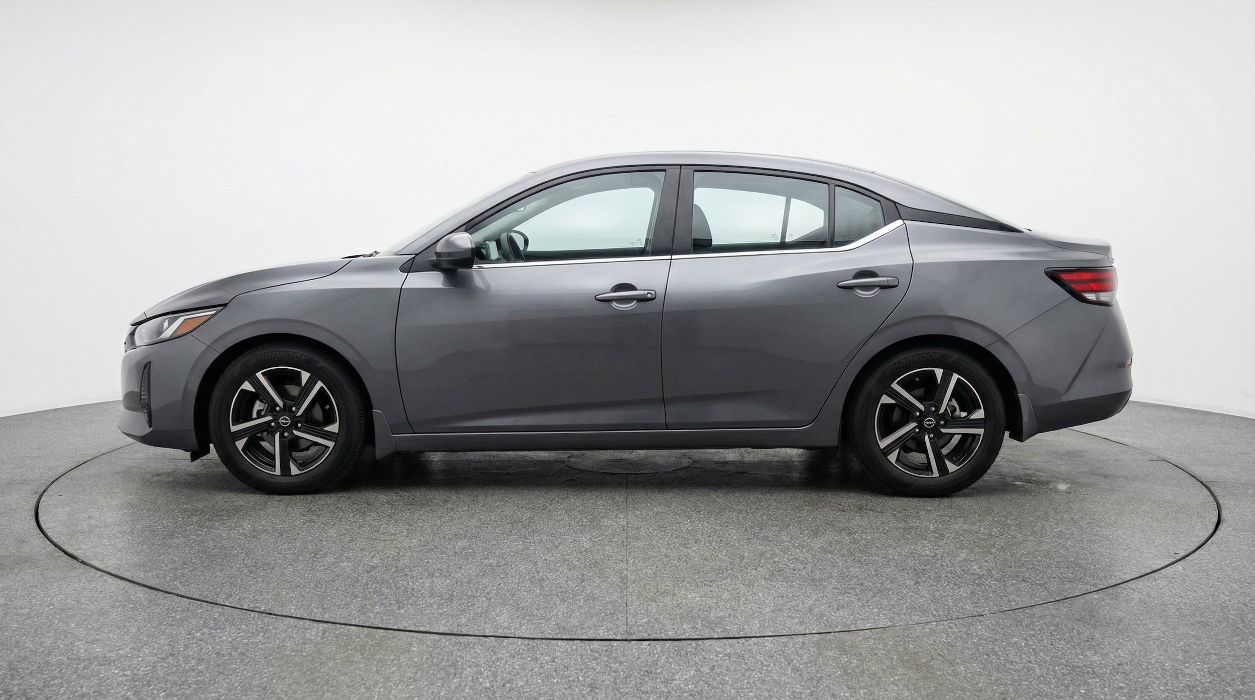 Thumbnail: 2025 Nissan Sentra - 5