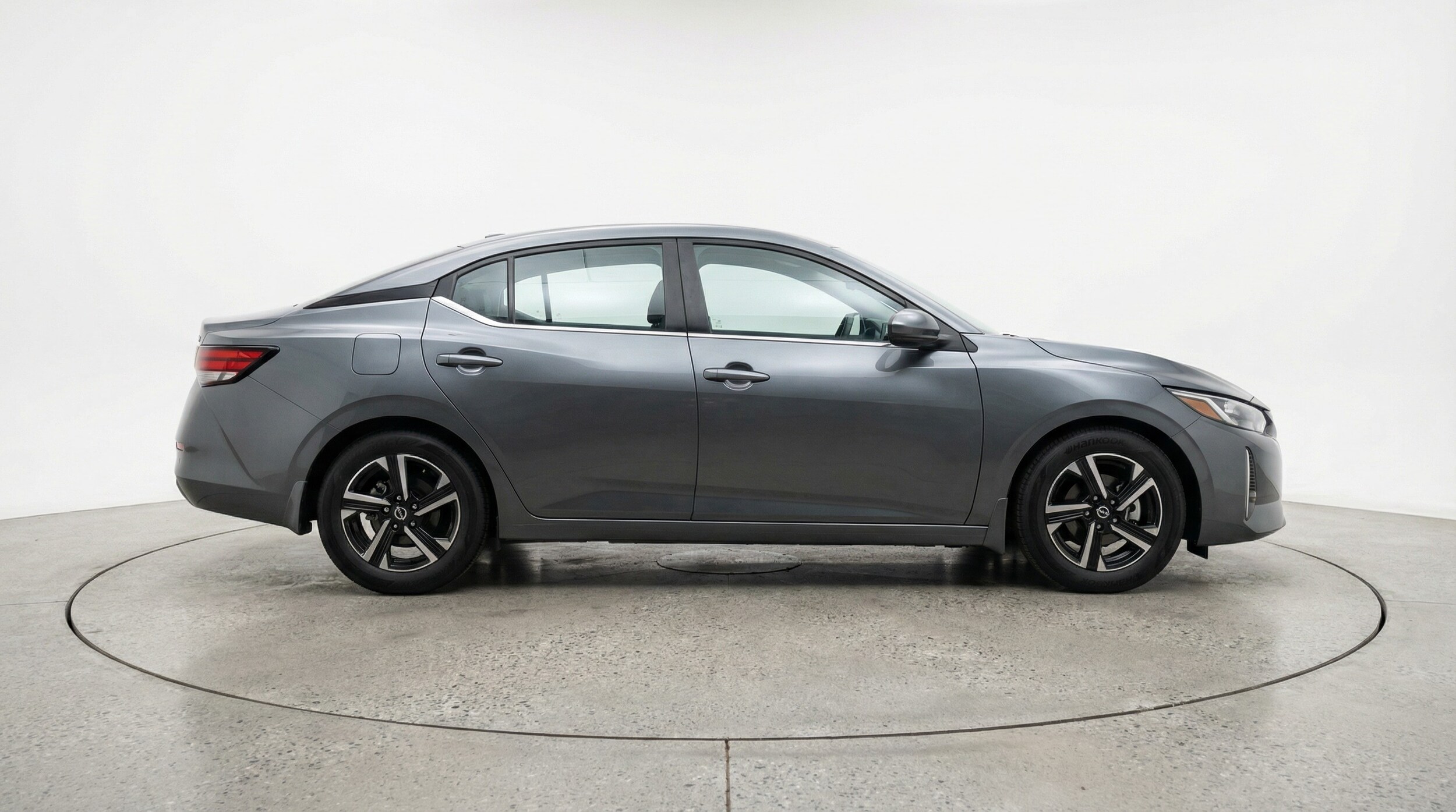 Thumbnail: 2025 Nissan Sentra - 8