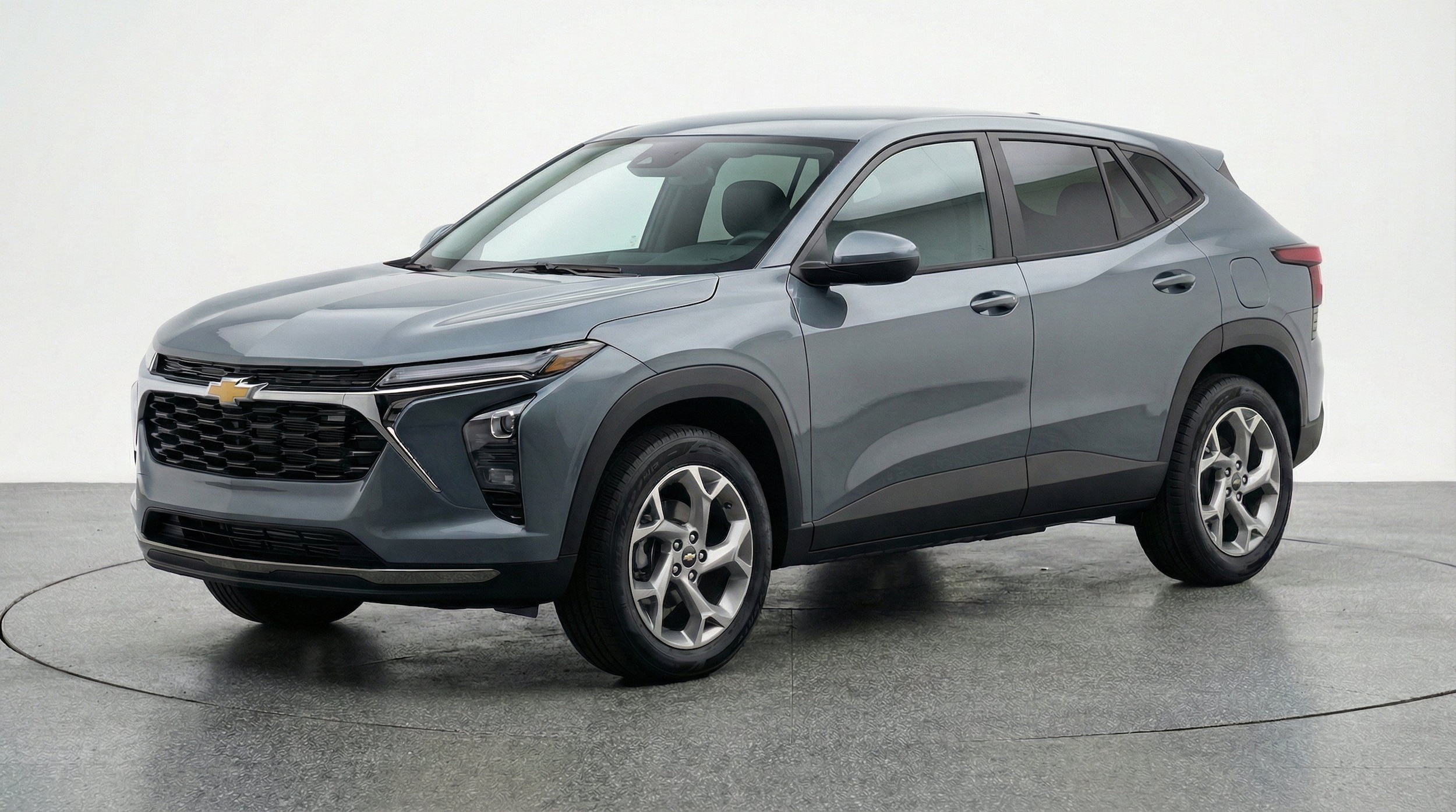 Thumbnail: 2025 Chevrolet Trax - 3