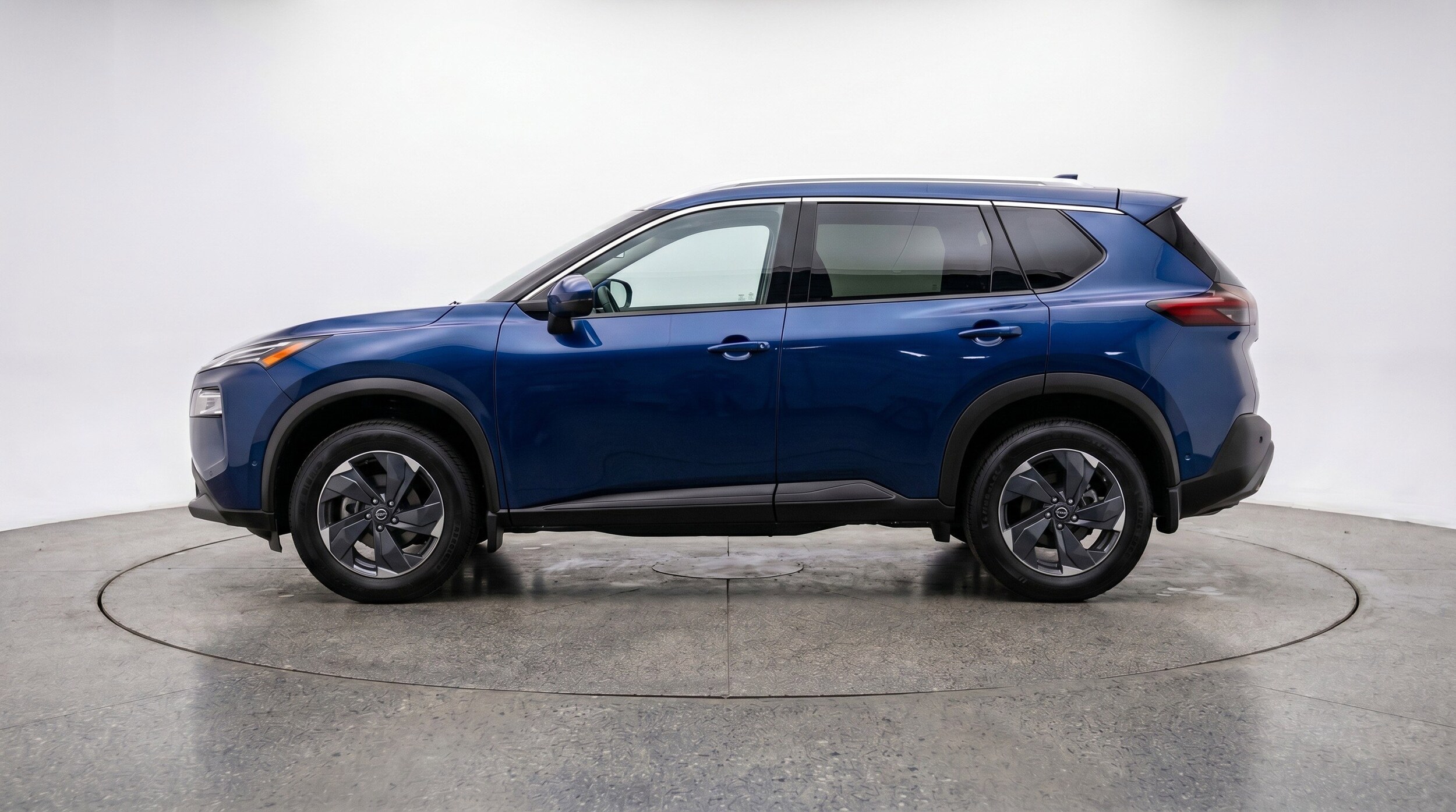 Thumbnail: 2025 Nissan Rogue - 5