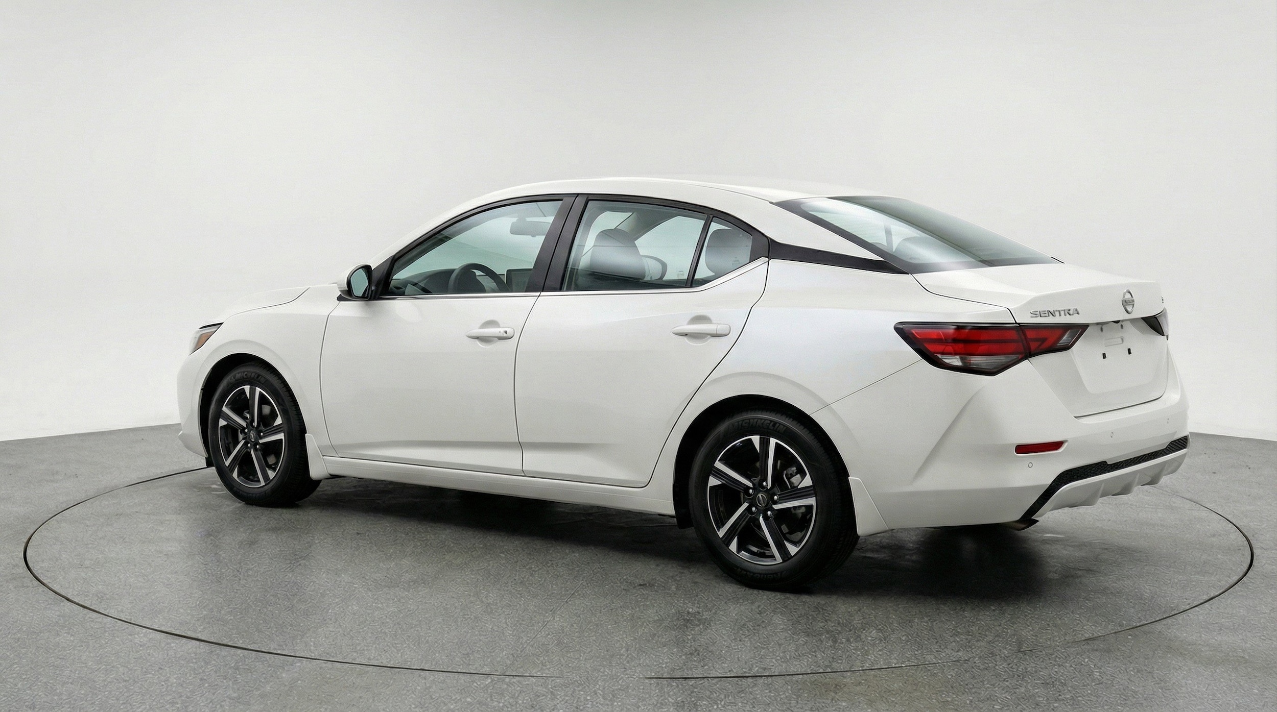 Thumbnail: 2025 Nissan Sentra - 6