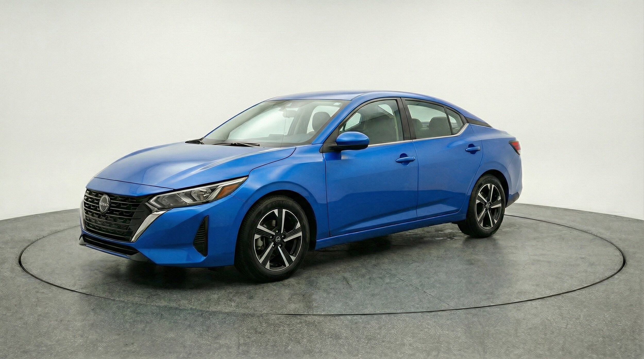 Thumbnail: 2025 Nissan Sentra - 3