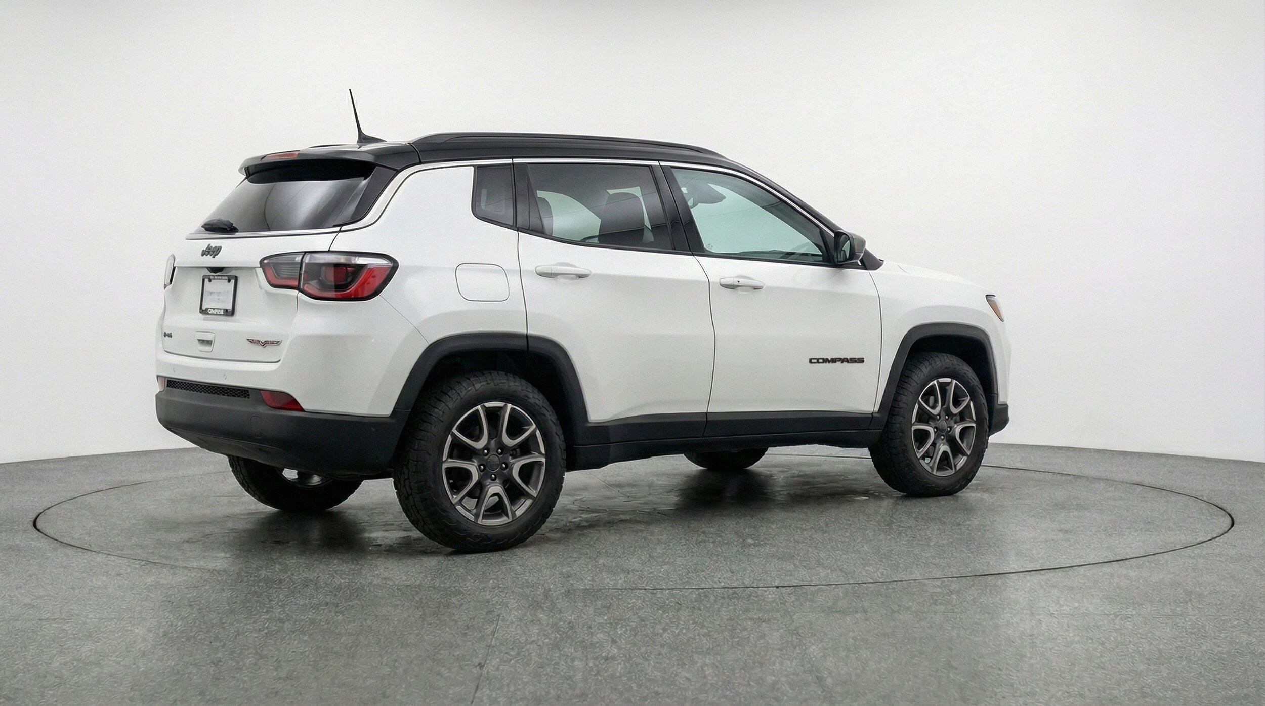 Thumbnail: 2025 Jeep Compass - 9