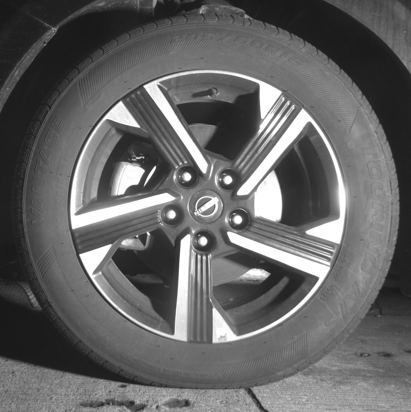 Thumbnail: 2025 Nissan Sentra - 9