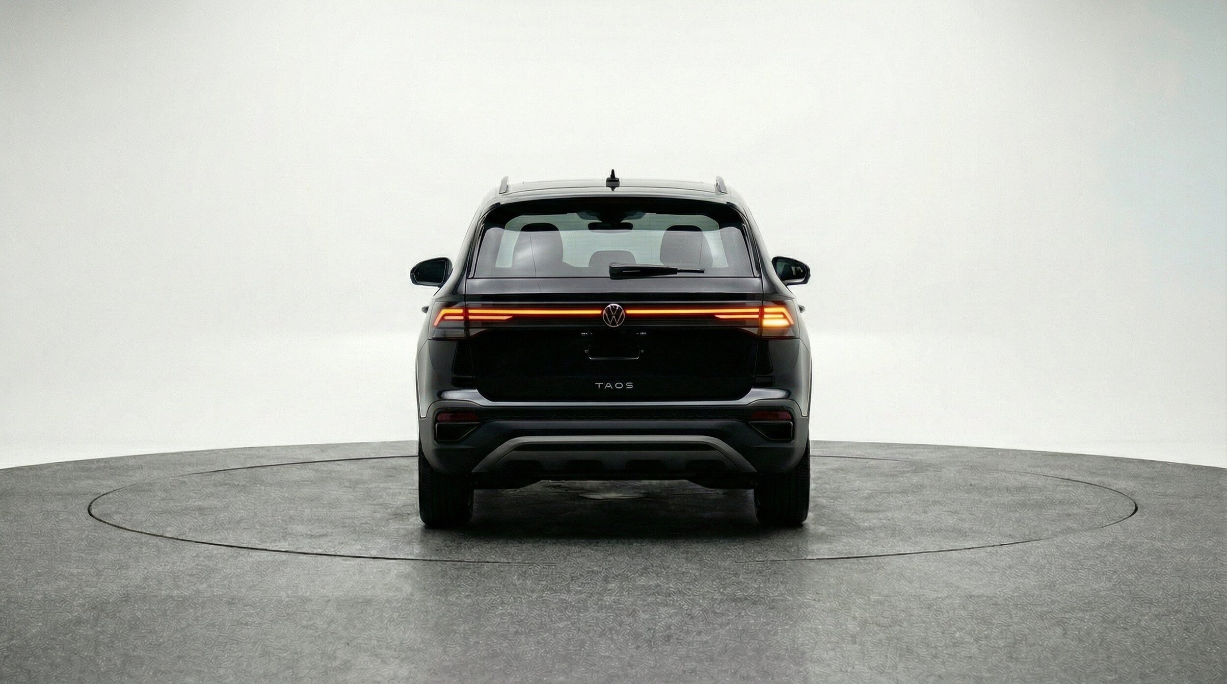 Thumbnail: 2026 Volkswagen Taos - 7
