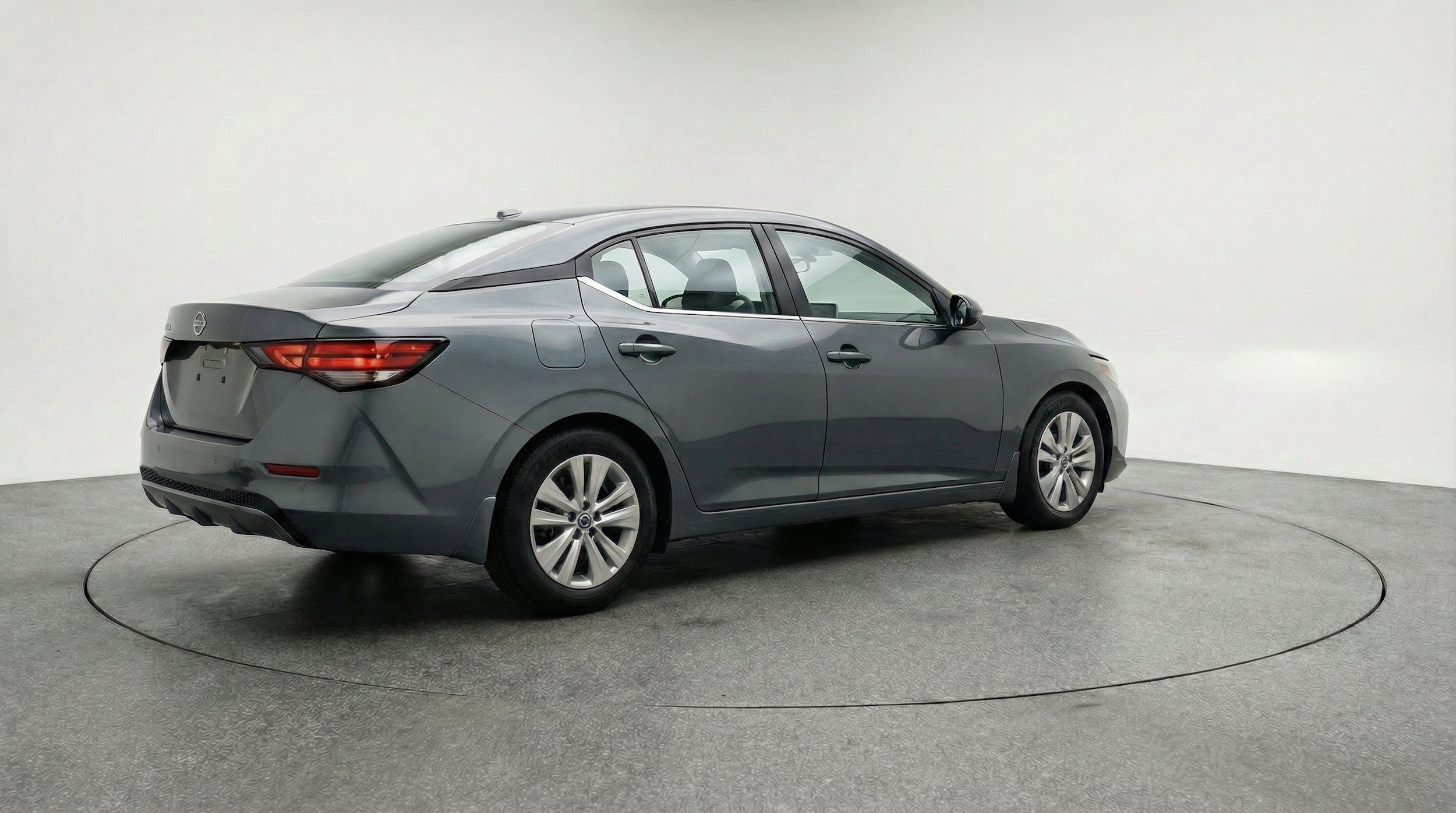 Thumbnail: 2025 Nissan Sentra - 9