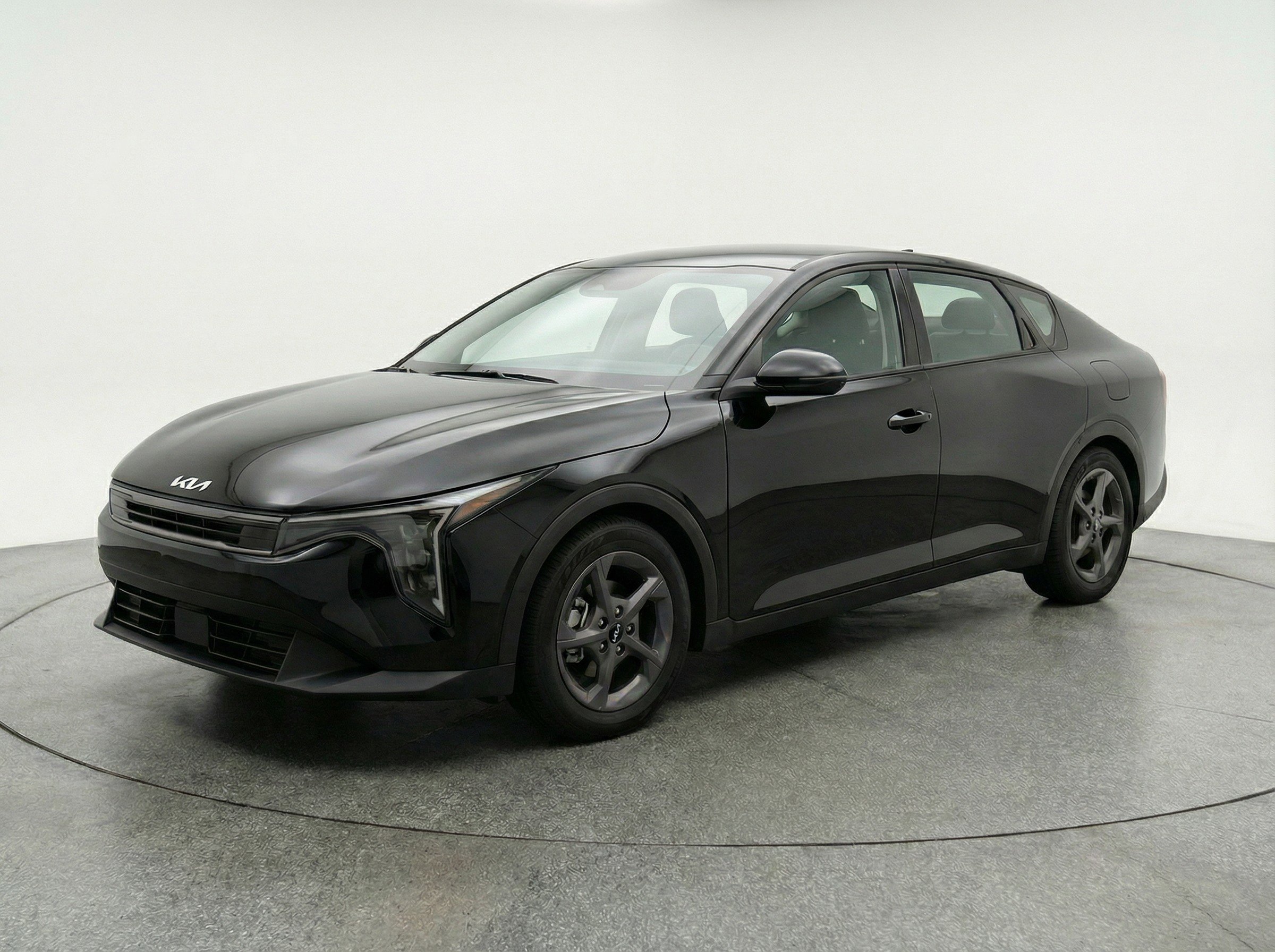 Thumbnail: 2025 Kia K4 - 3