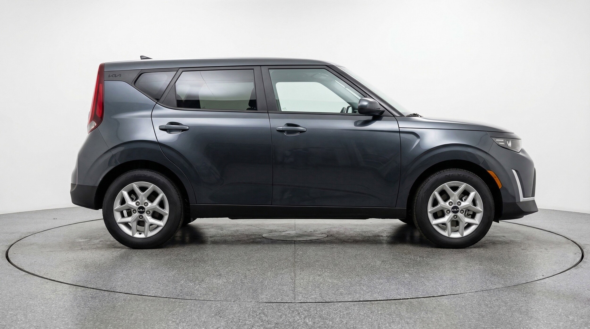 Thumbnail: 2025 Kia Soul - 11