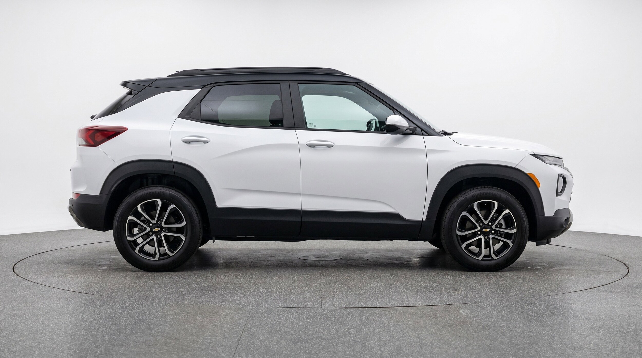 Thumbnail: 2025 Chevrolet TrailBlazer - 11