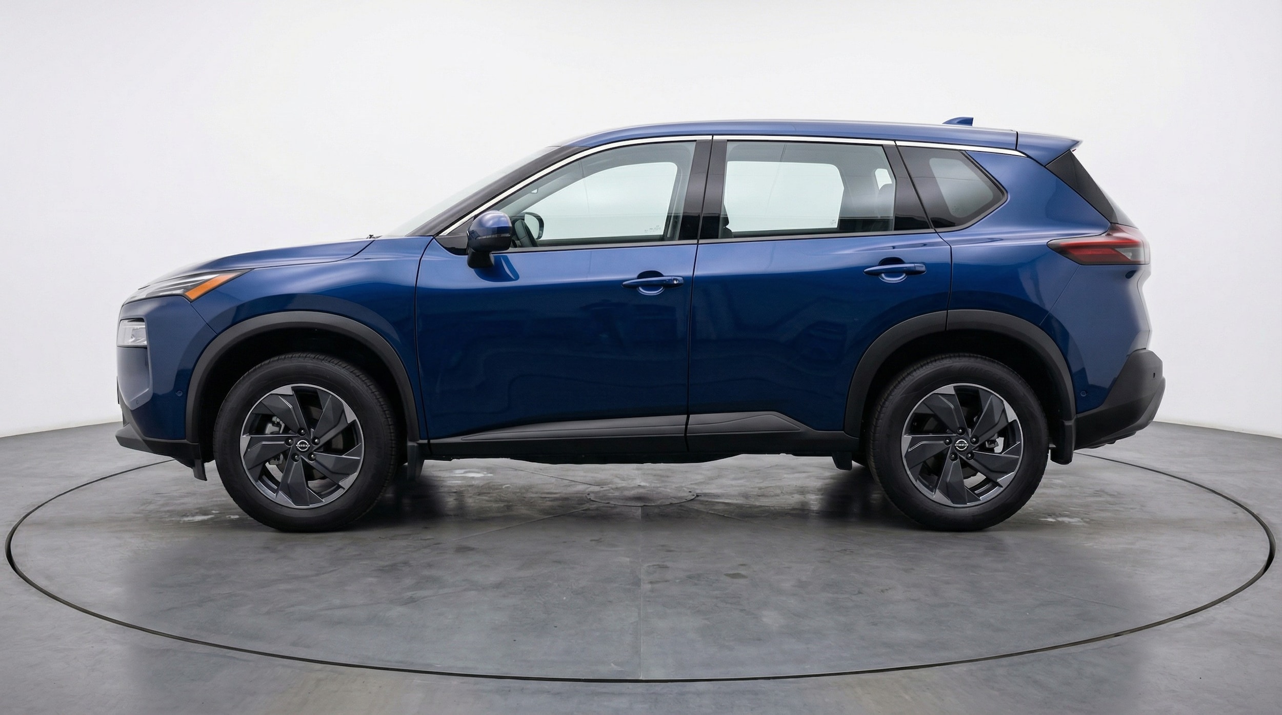 Thumbnail: 2025 Nissan Rogue - 4