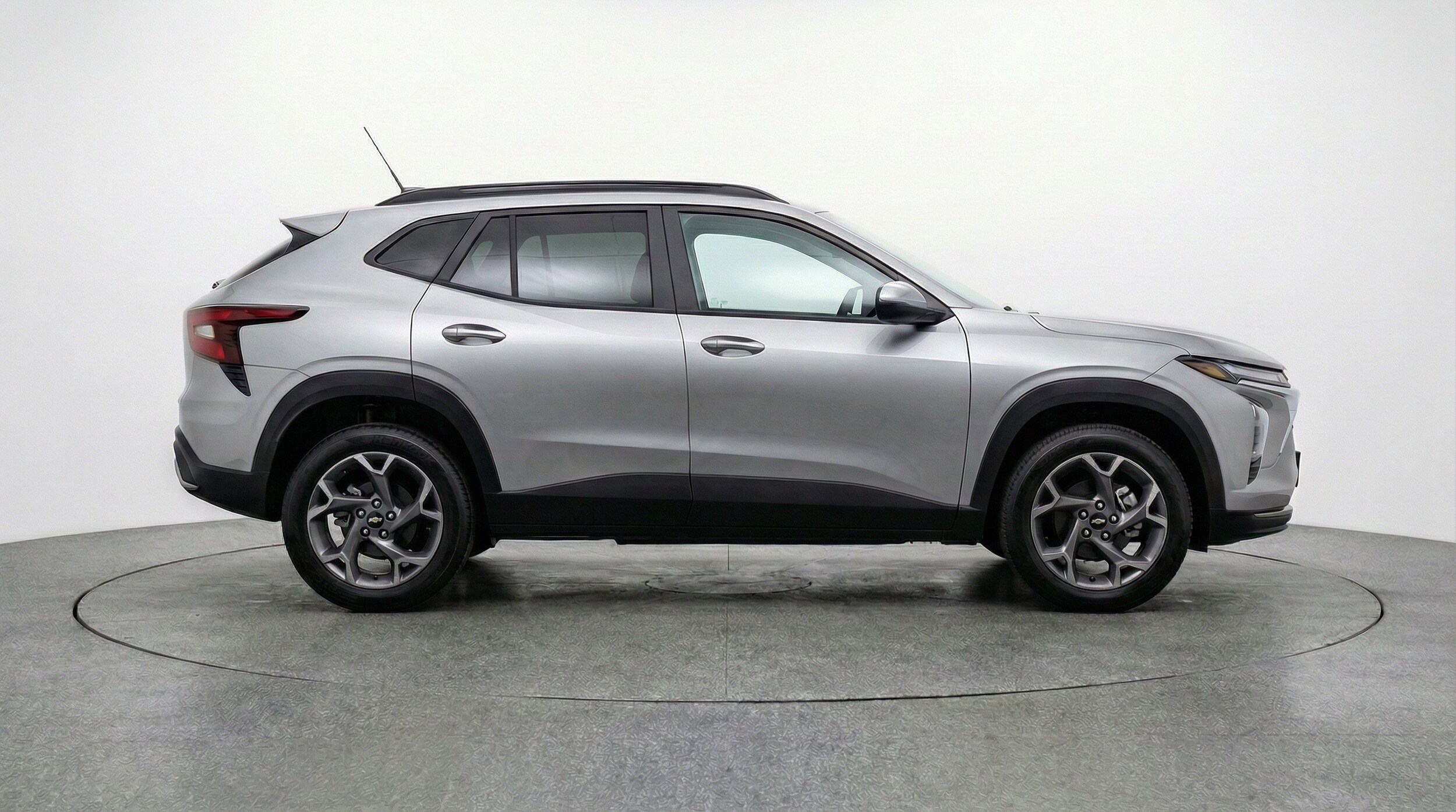 Thumbnail: 2025 Chevrolet Trax - 11