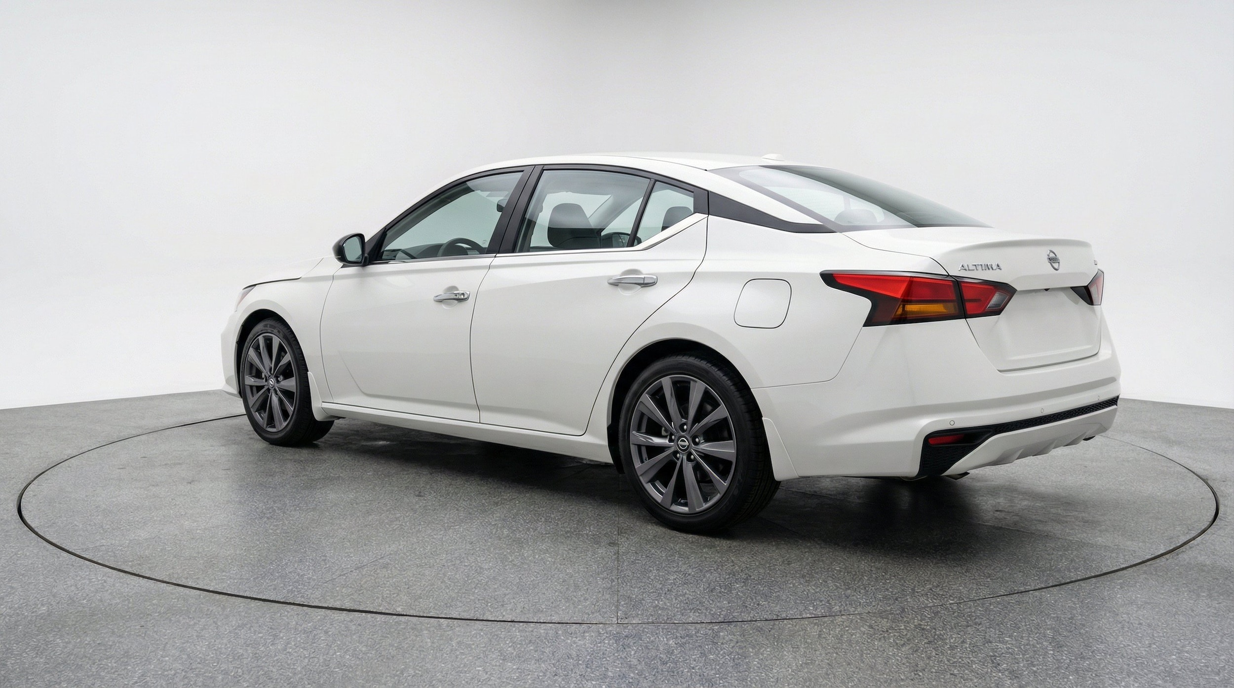 Thumbnail: 2025 Nissan Altima - 6