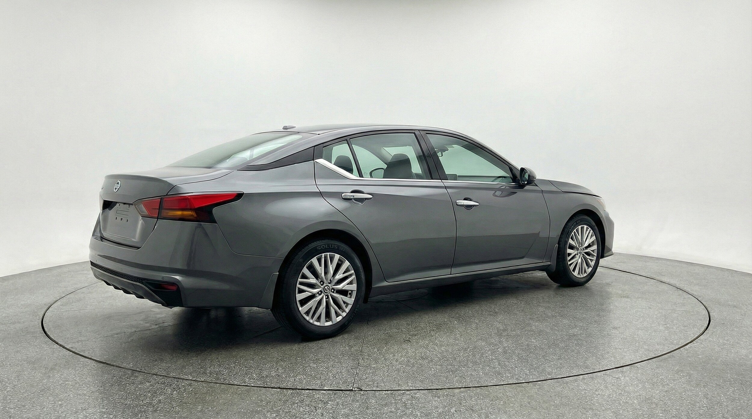 Thumbnail: 2025 Nissan Altima - 9