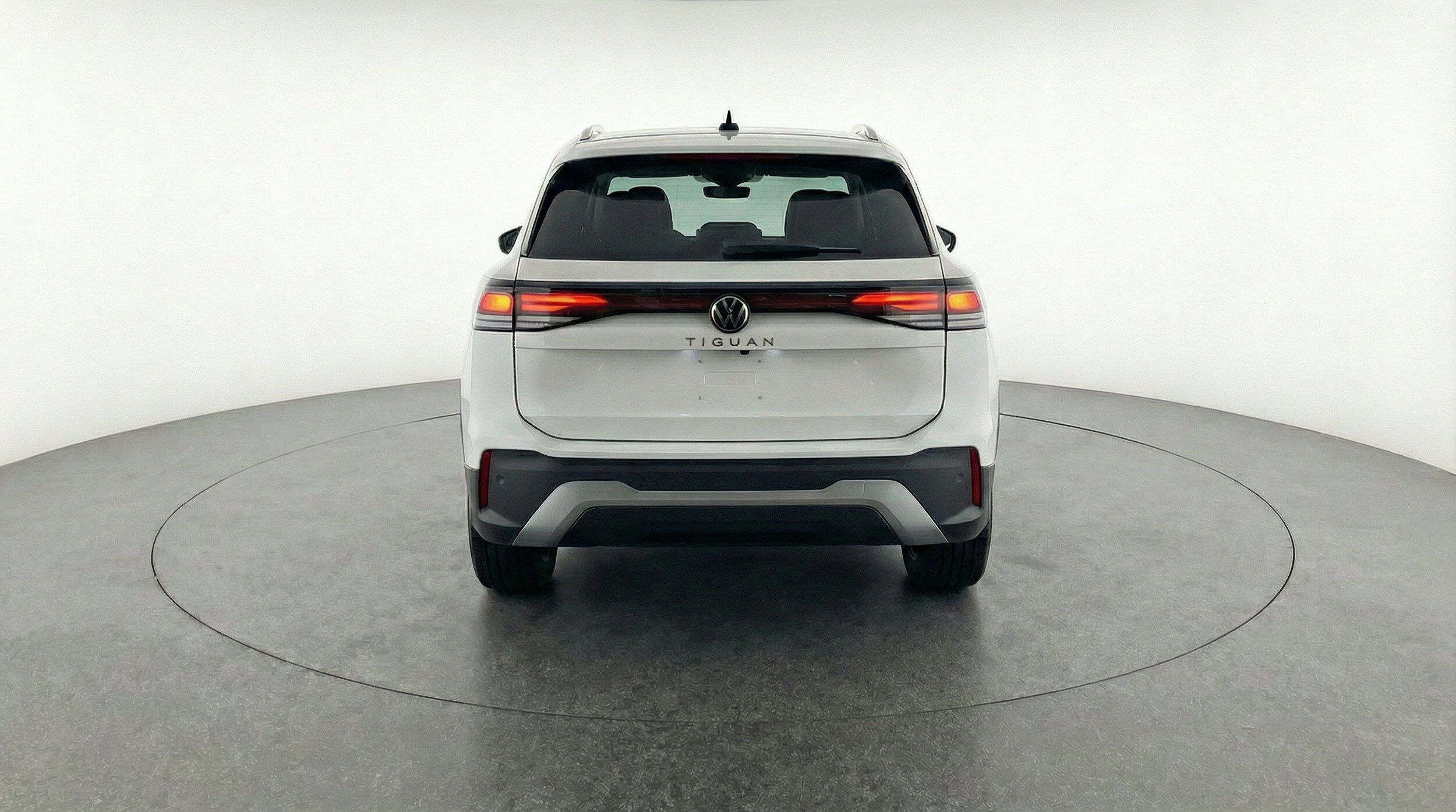 Thumbnail: 2026 Volkswagen Tiguan - 7