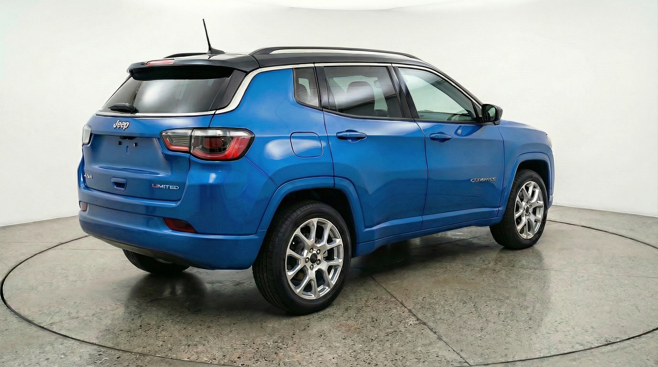 Thumbnail: 2025 Jeep Compass - 9