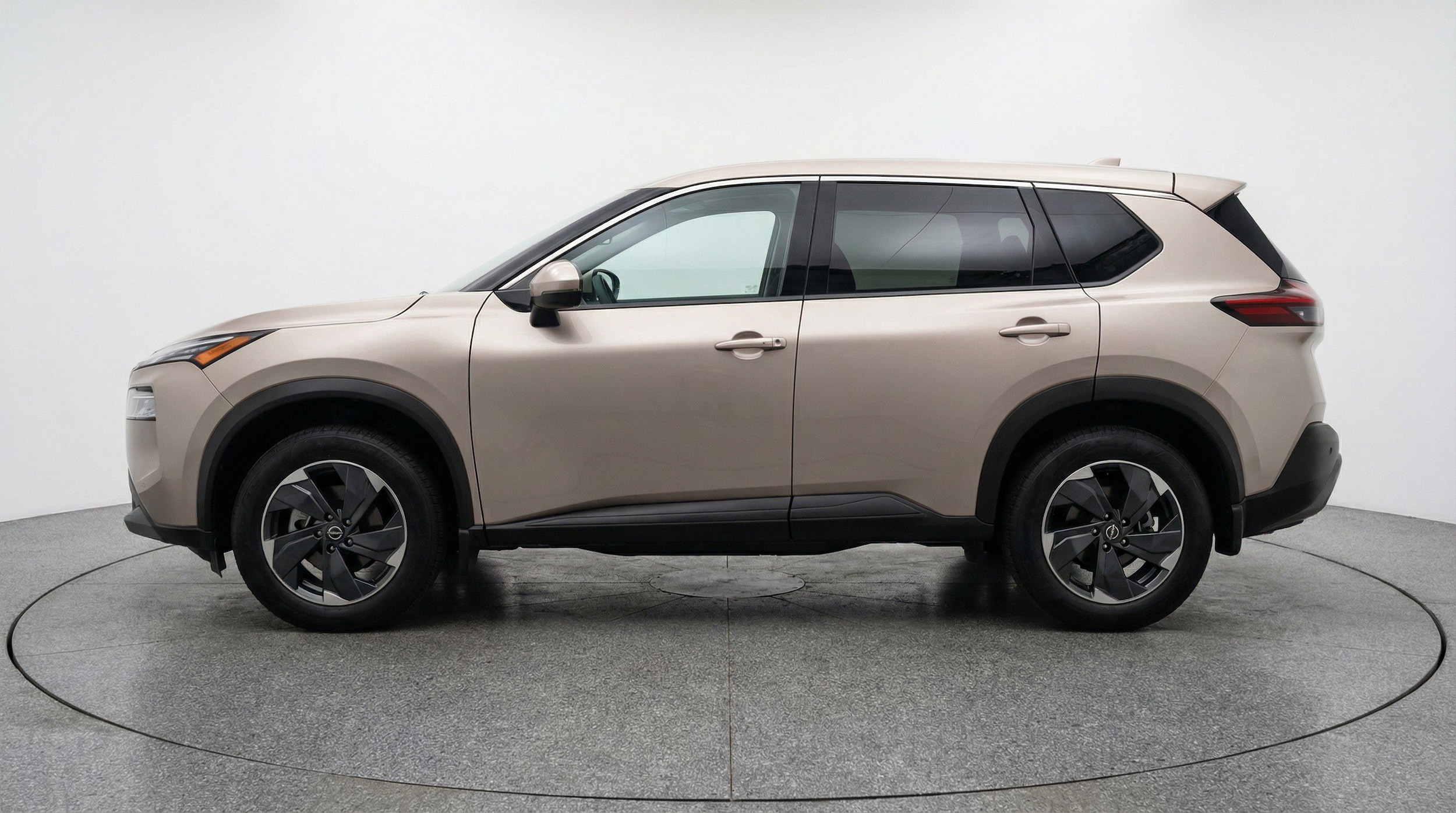 Thumbnail: 2025 Nissan Rogue - 5