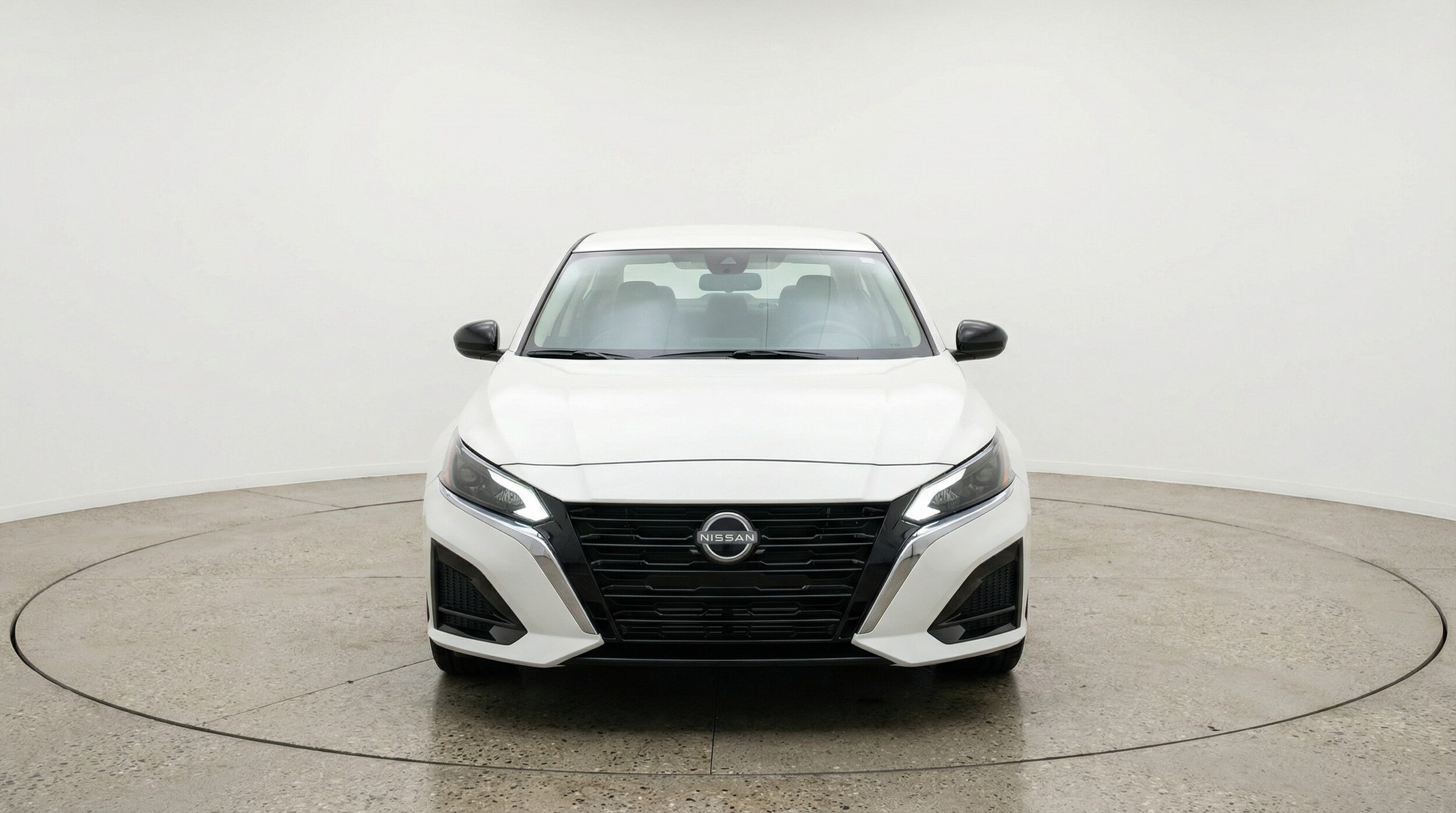 Thumbnail: 2025 Nissan Altima - 2