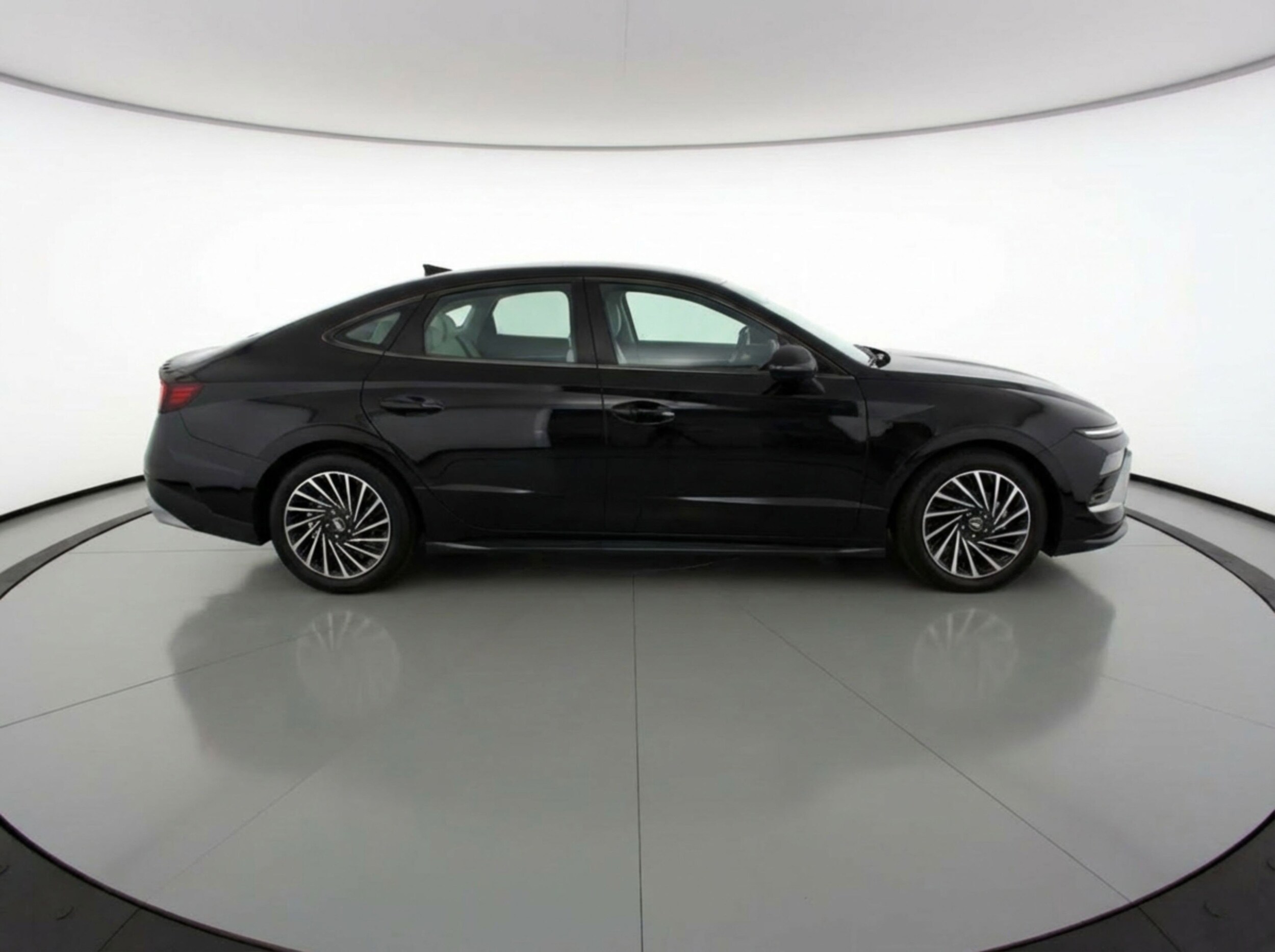 Thumbnail: 2025 Hyundai Sonata - 11