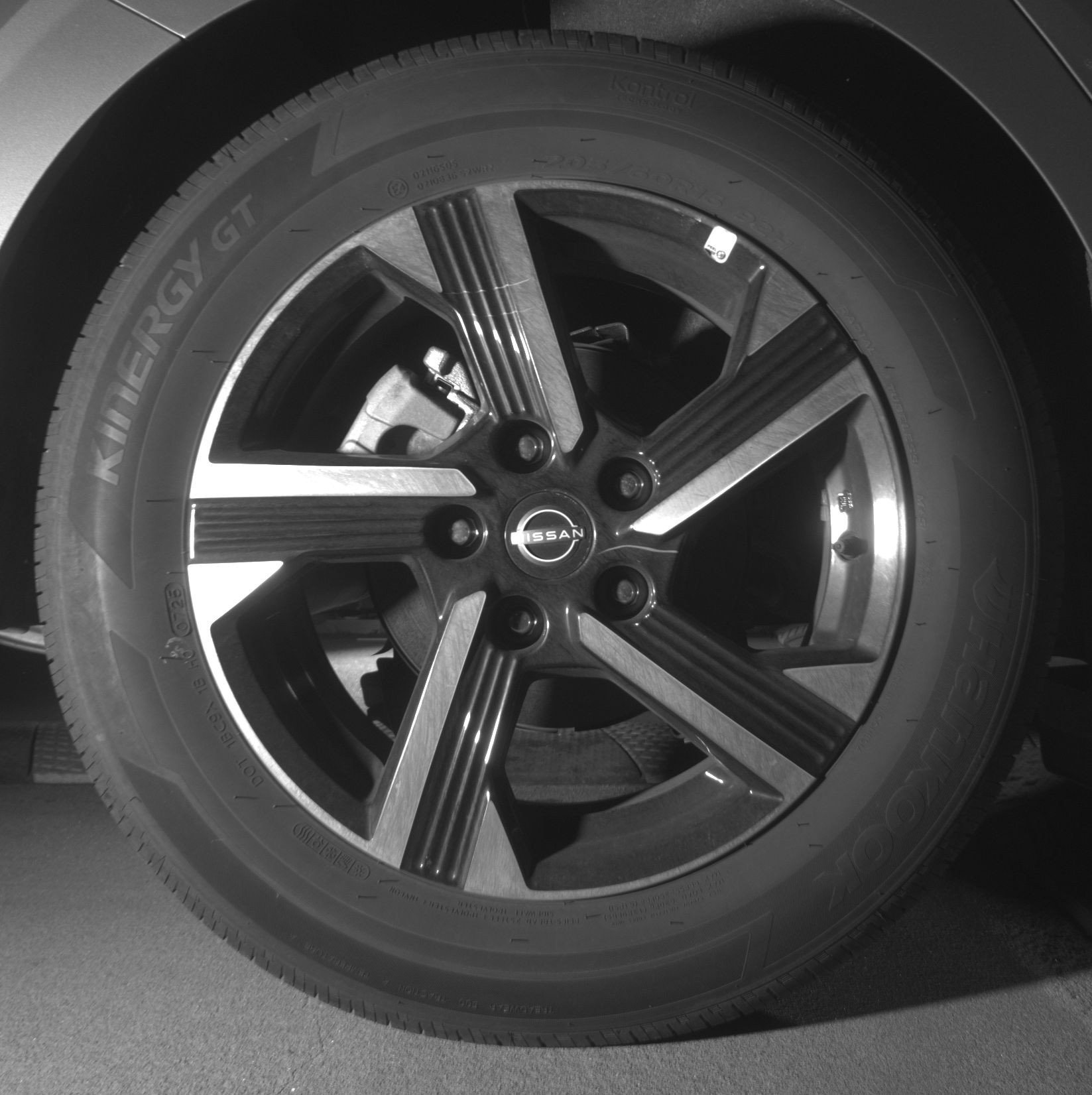 Thumbnail: 2025 Nissan Sentra - 15