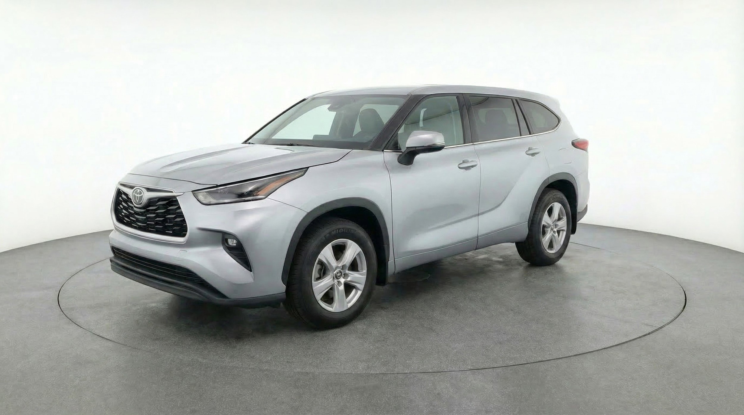 Thumbnail: 2025 Toyota Highlander - 3