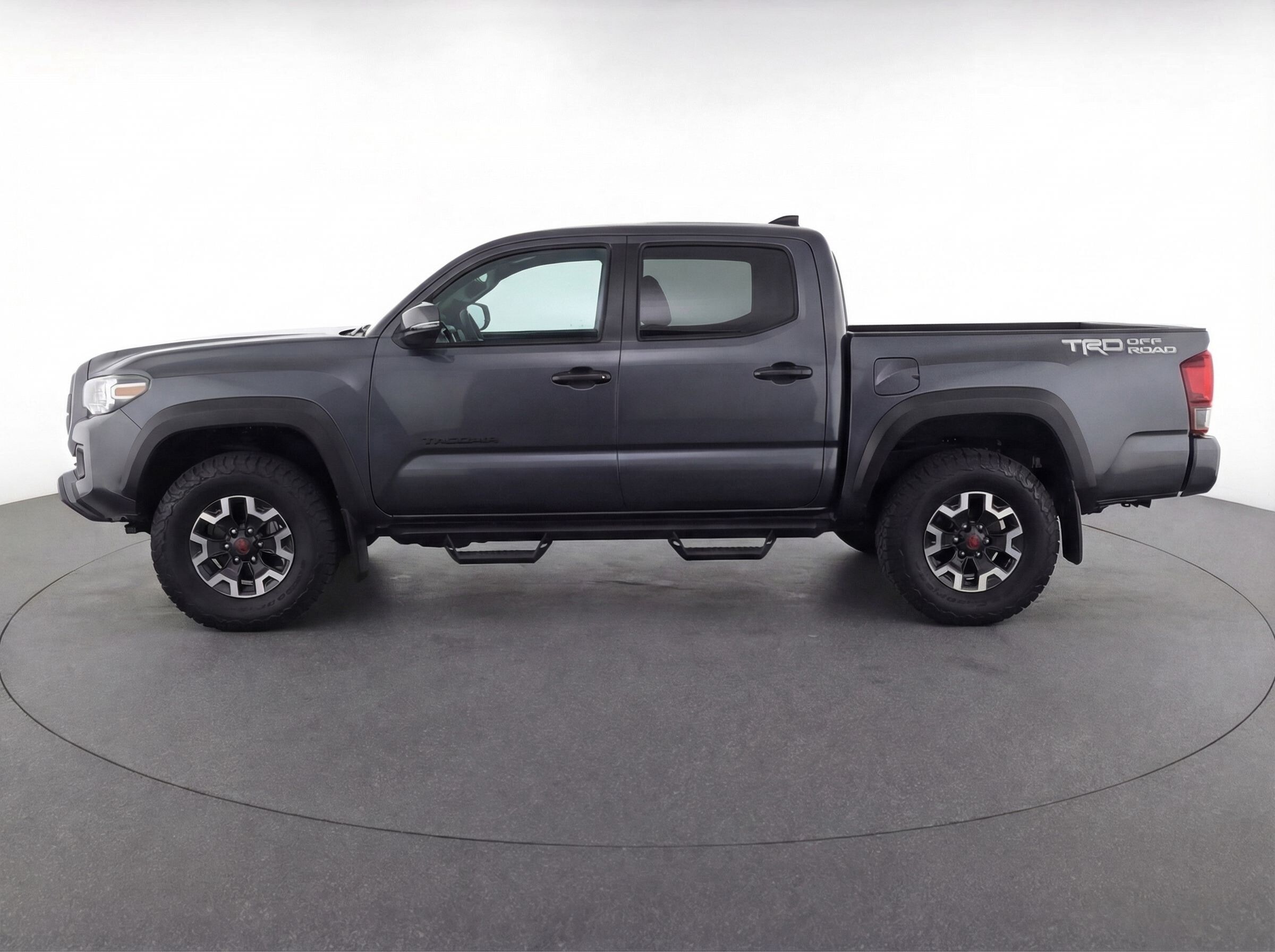Thumbnail: 2025 Toyota Tacoma - 4