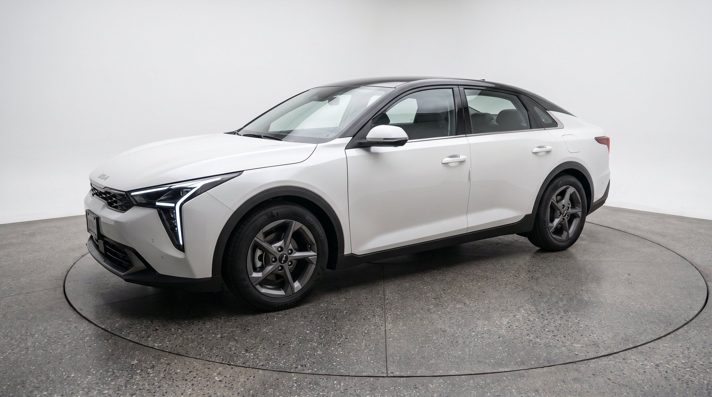 Thumbnail: 2026 Kia K4 - 3