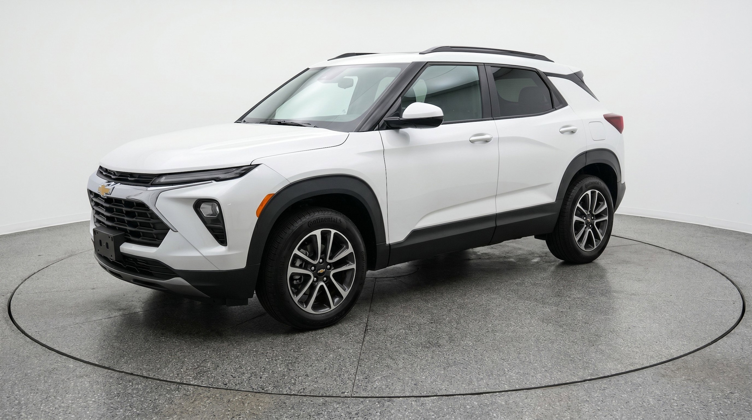 Thumbnail: 2025 Chevrolet TrailBlazer - 3